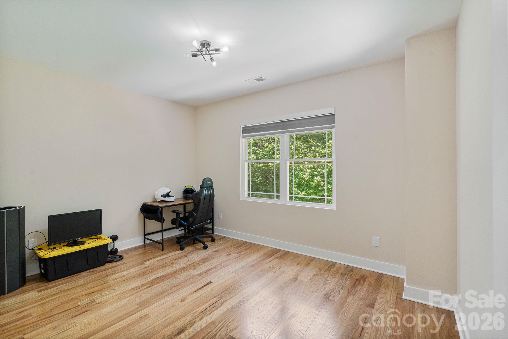 8925 Harrisburg Road — Charlotte