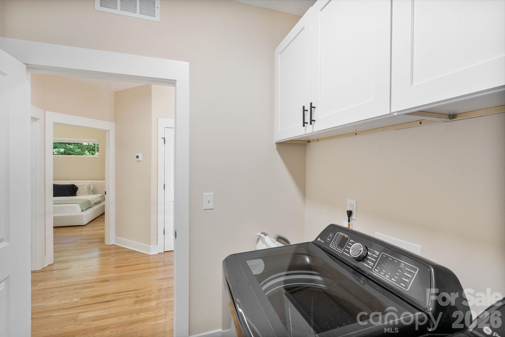 8925 Harrisburg Road — Charlotte