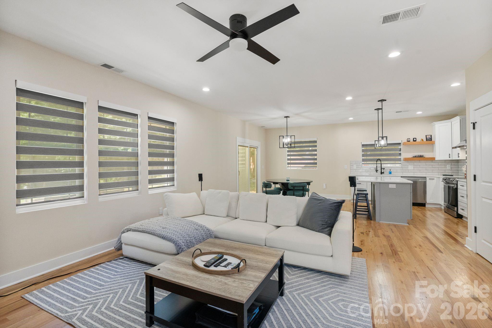 8925 Harrisburg Road — Charlotte