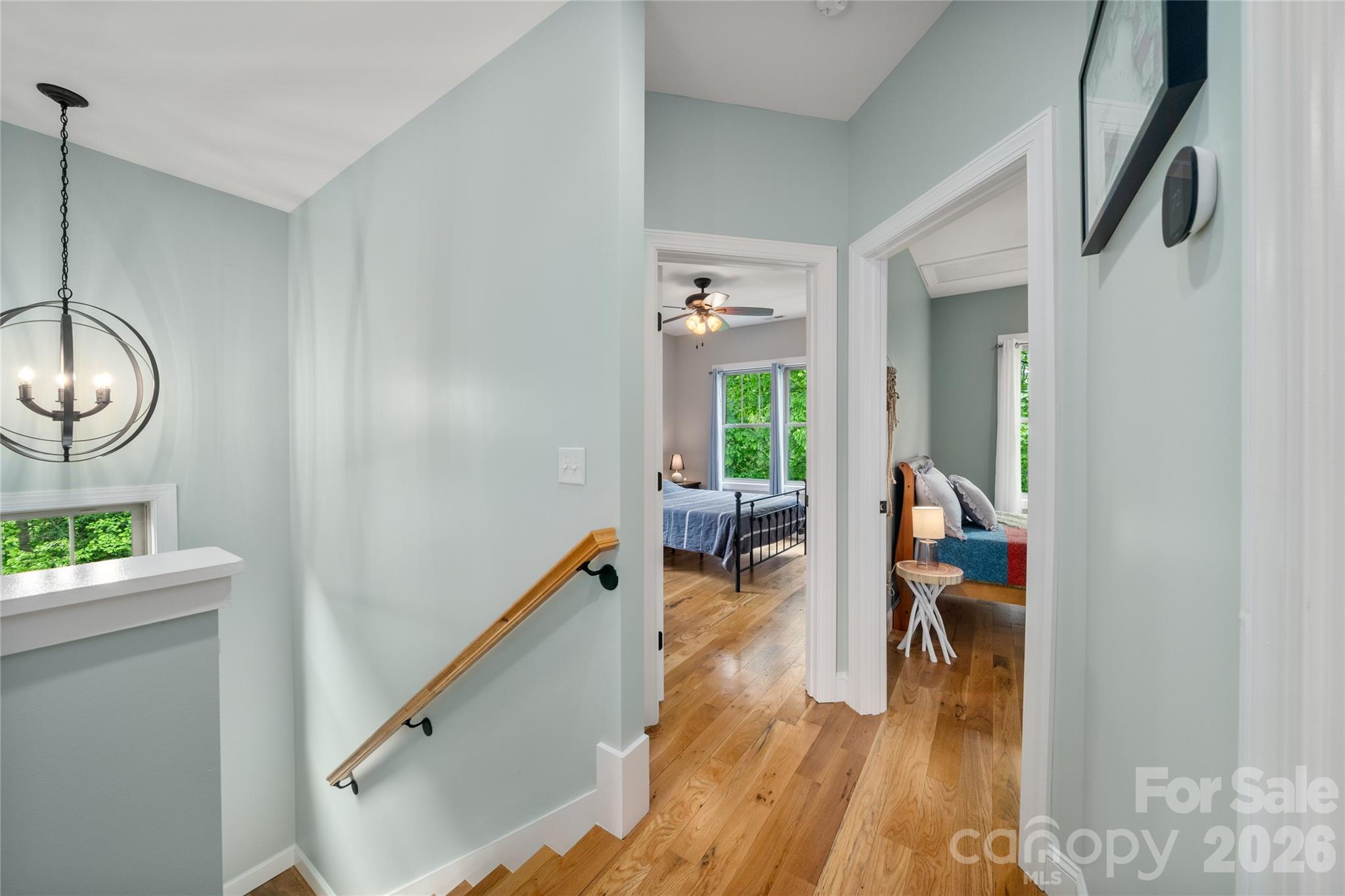 221 Courtland Place — Asheville