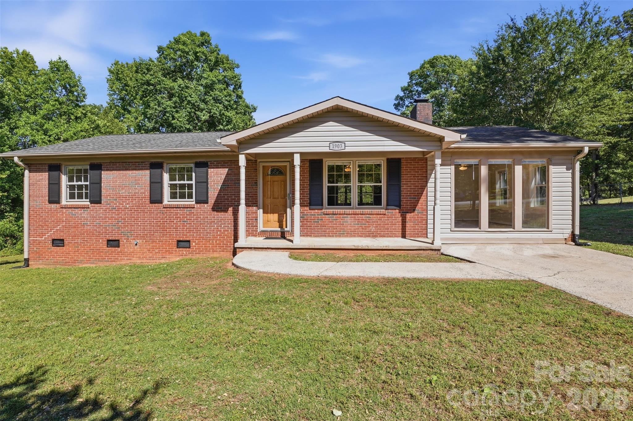 1903 Robyn Avenue — Shelby