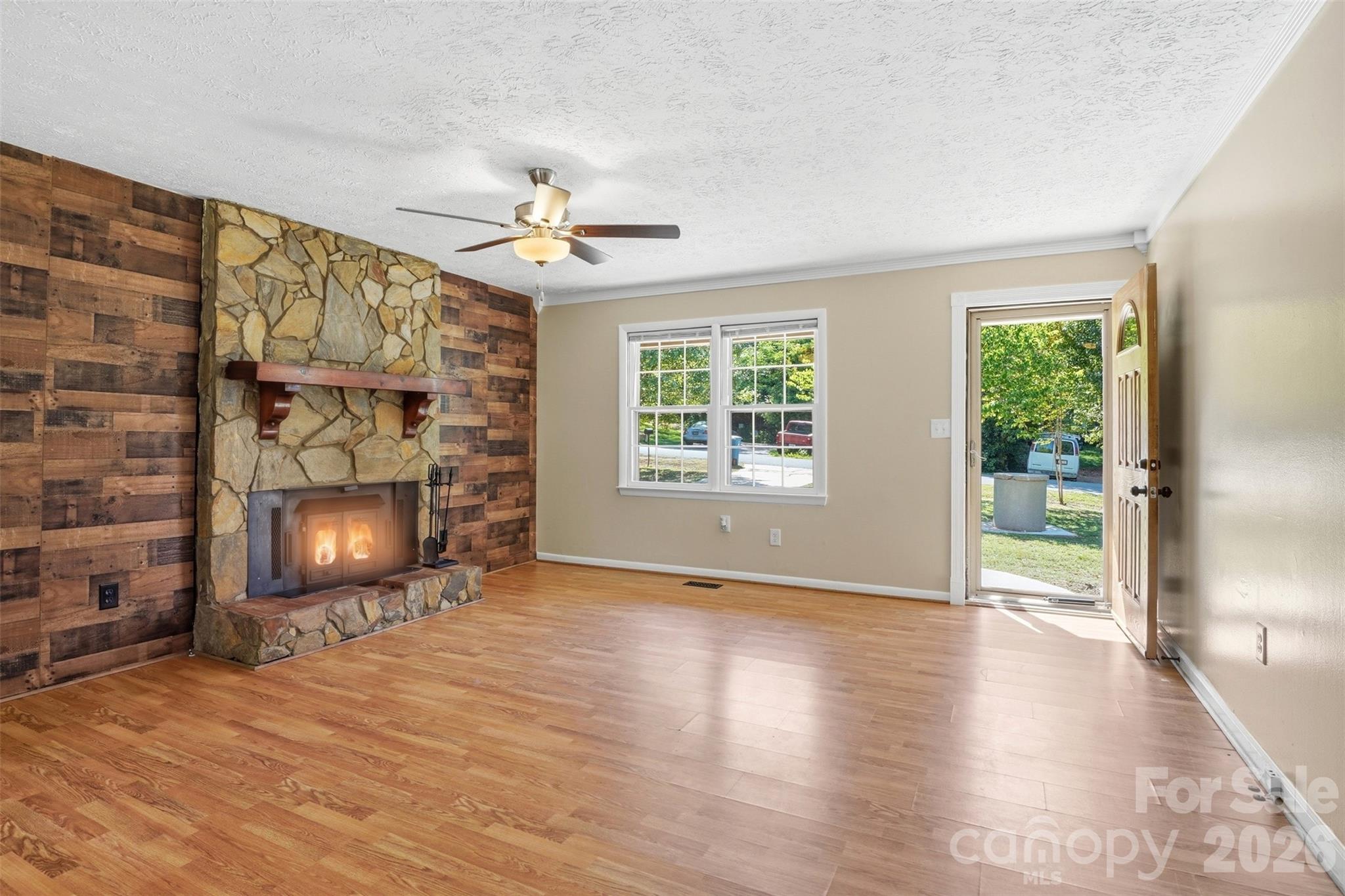 1903 Robyn Avenue — Shelby