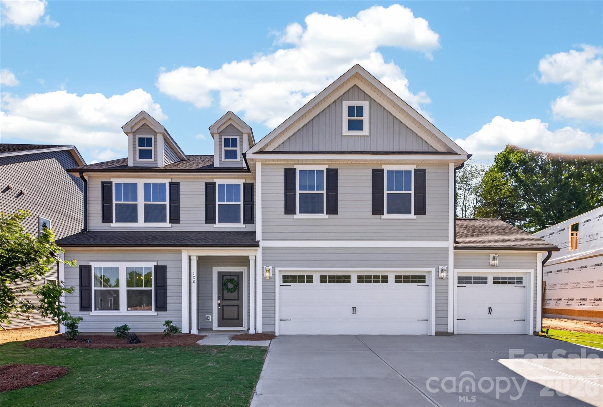128 Pembroke Way #19 — Albemarle