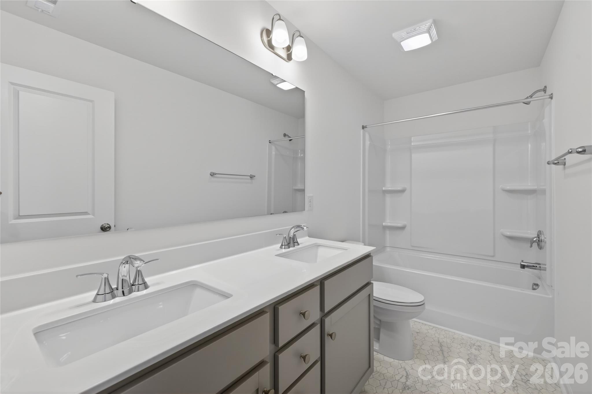 128 Pembroke Way #19 — Albemarle