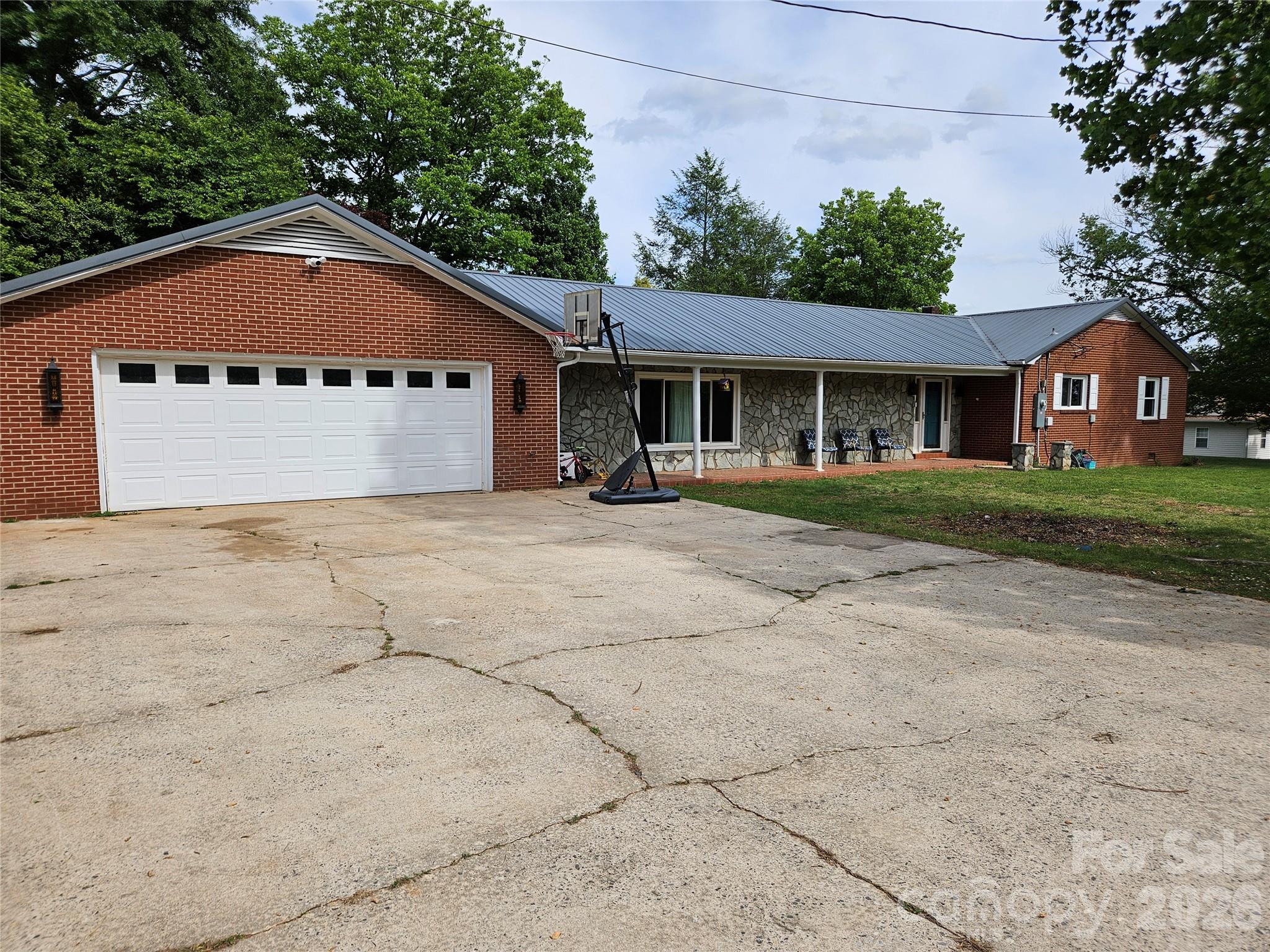 5136 Sherrill Drive — Granite Falls