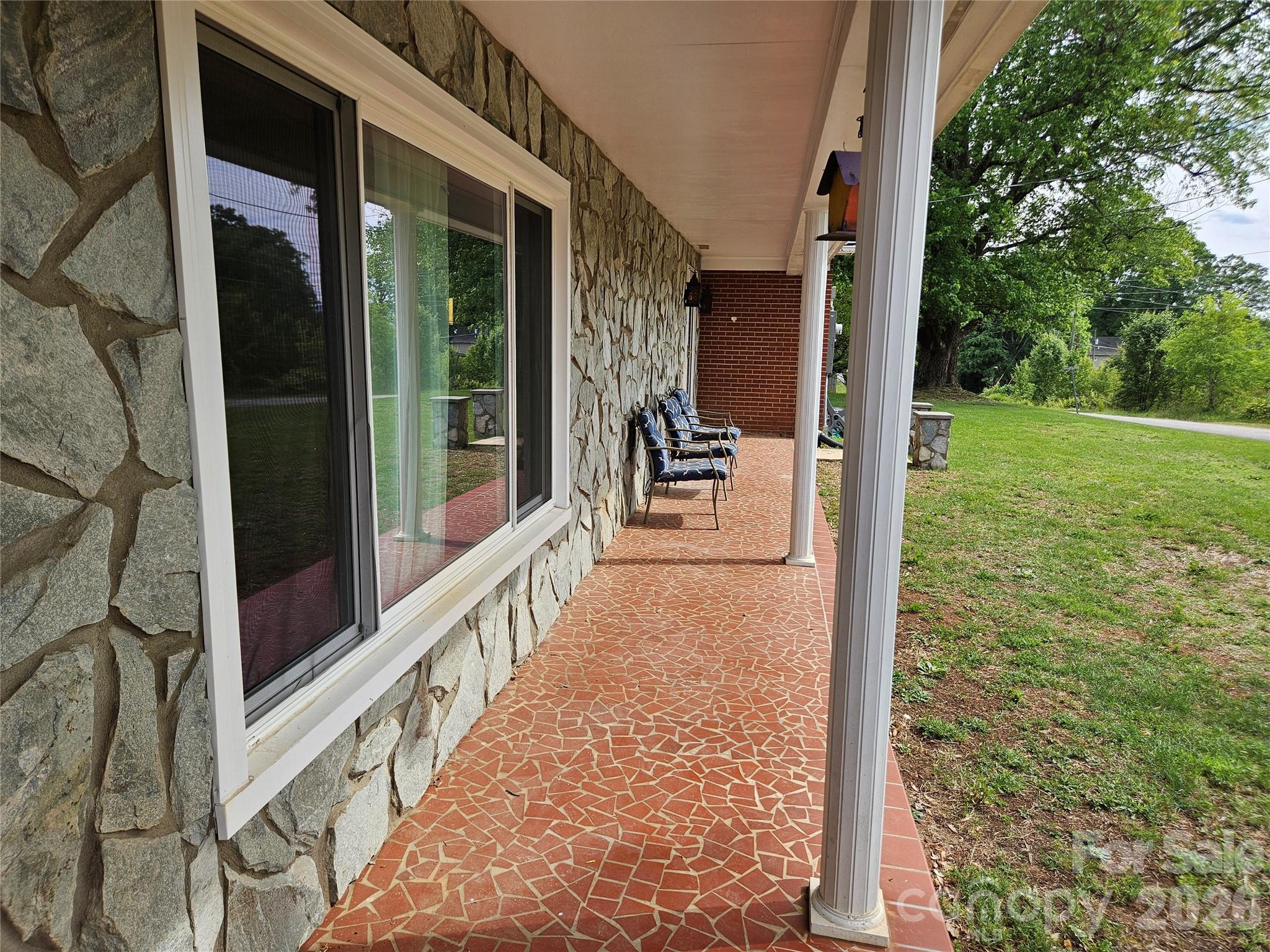 5136 Sherrill Drive — Granite Falls