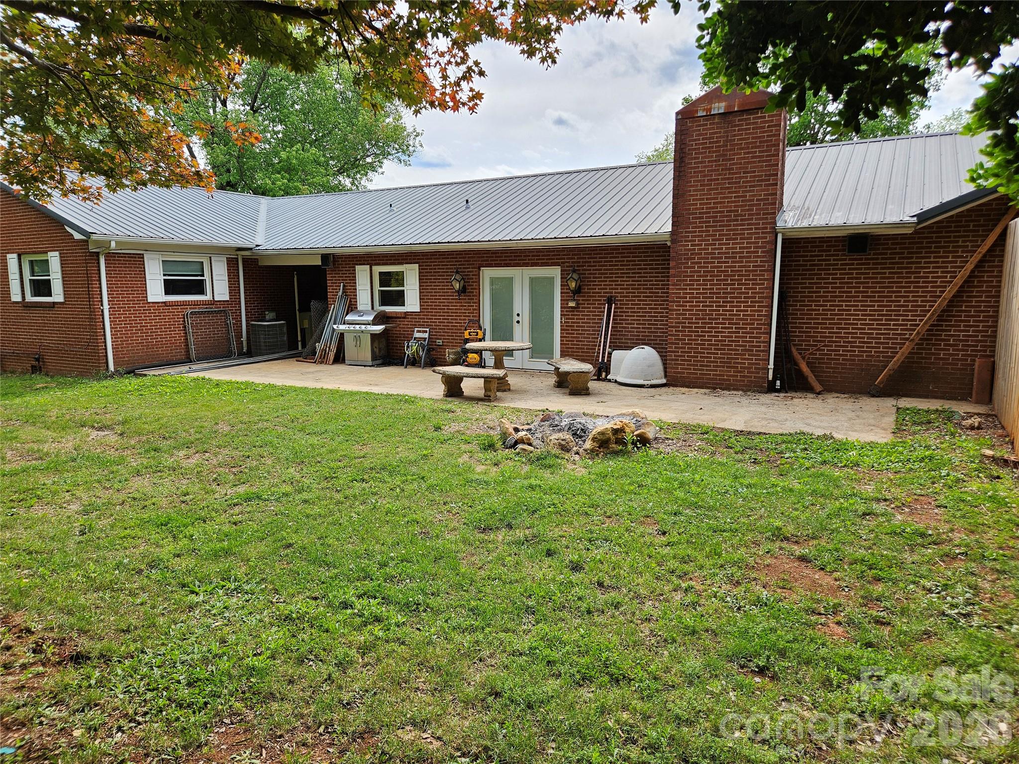 5136 Sherrill Drive — Granite Falls