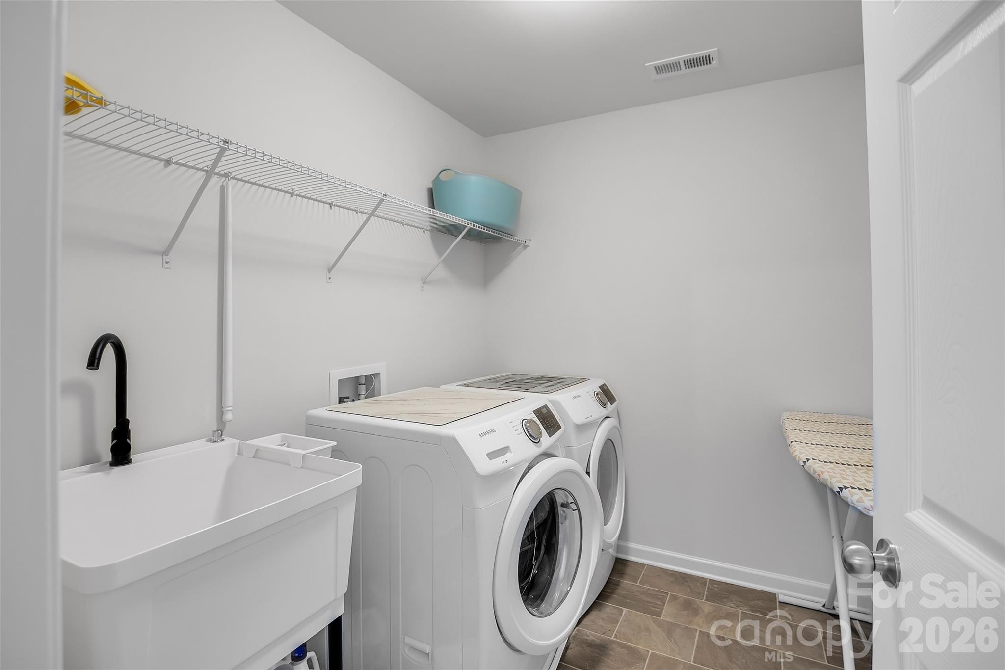 16022 Moxie Glen Court — Charlotte