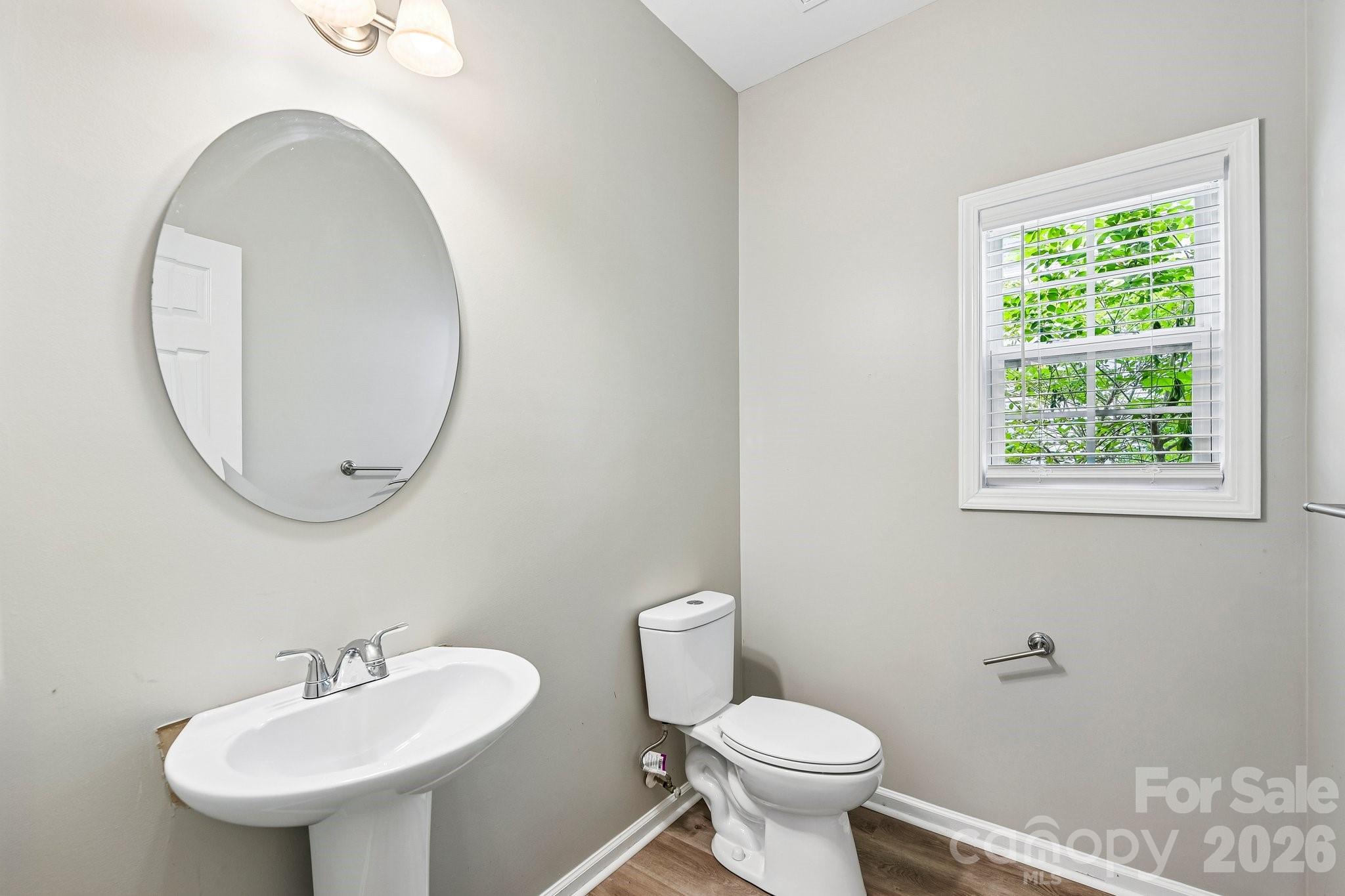 10149 Barrands Lane — Charlotte