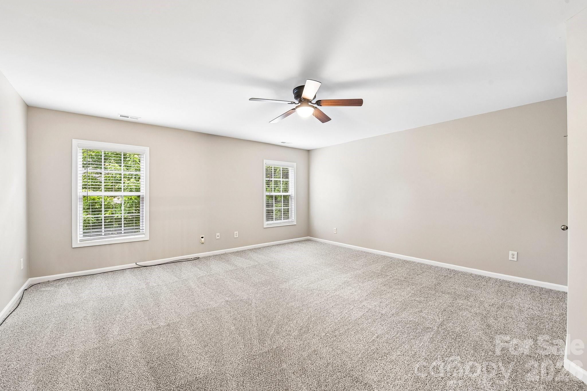 10149 Barrands Lane — Charlotte