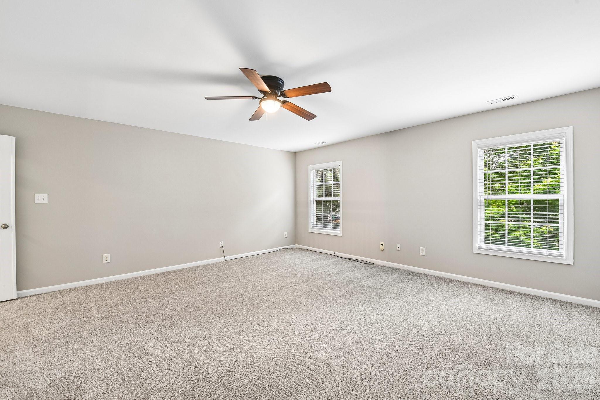 10149 Barrands Lane — Charlotte