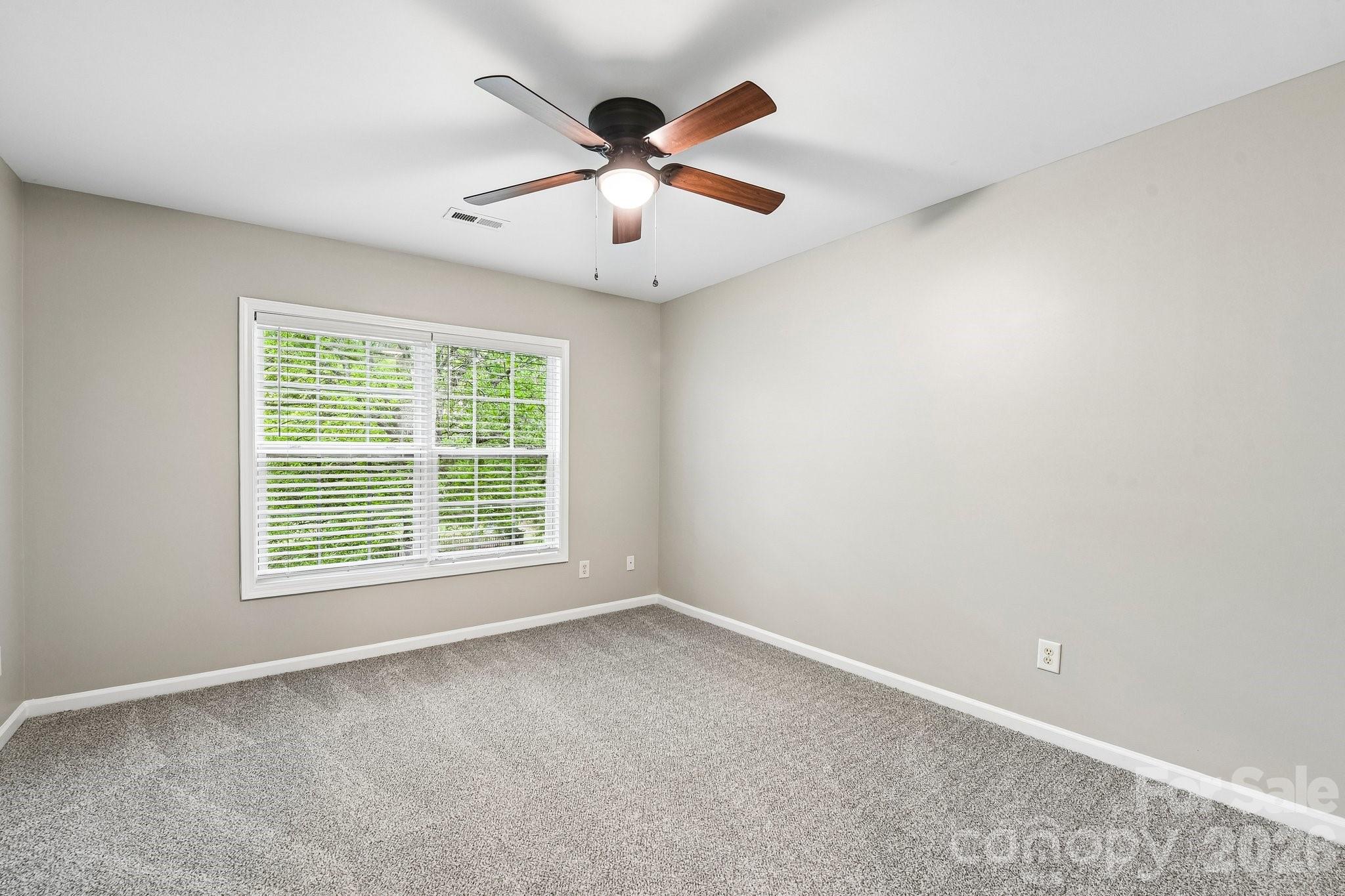 10149 Barrands Lane — Charlotte
