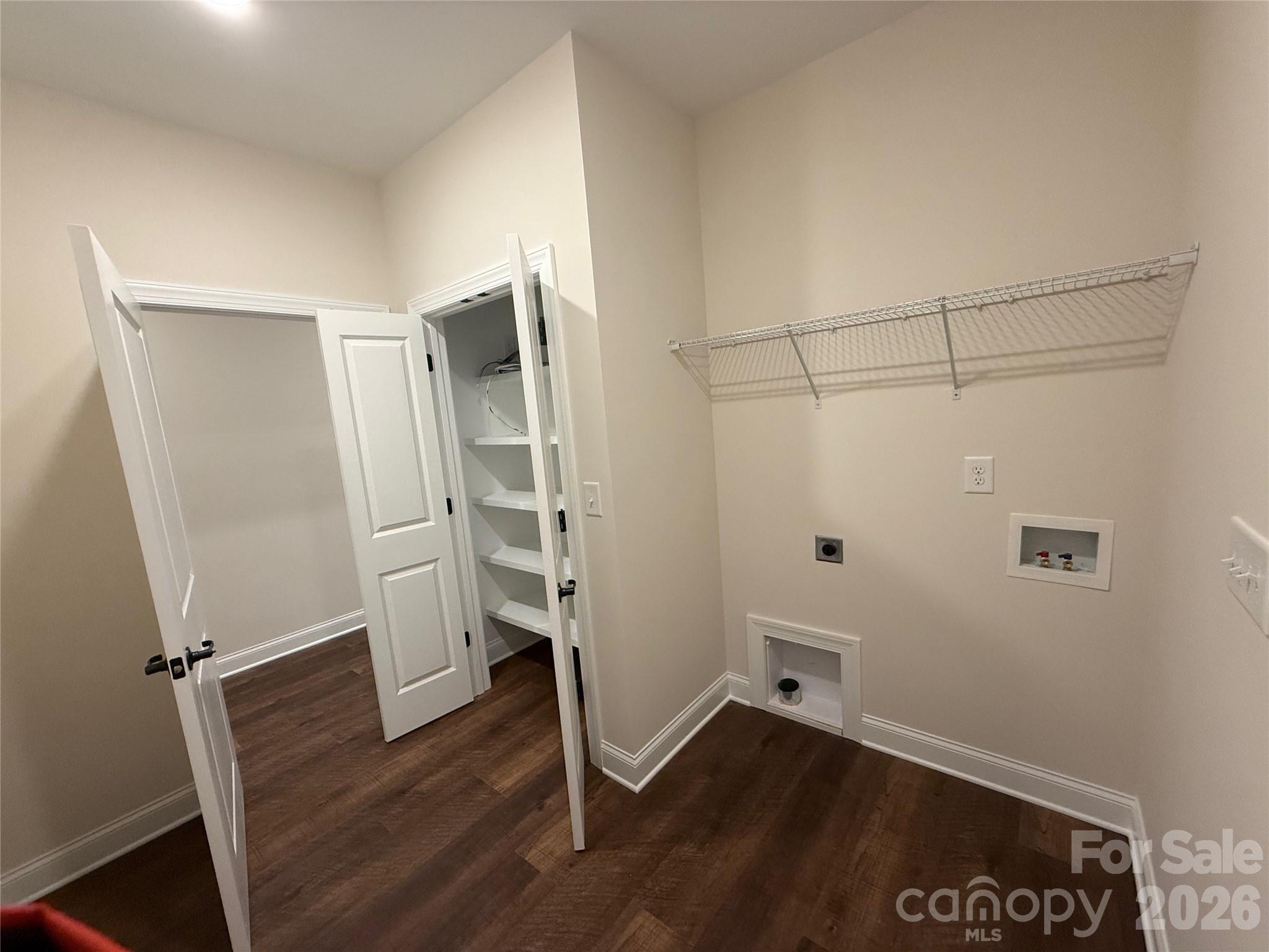105 Abbington Lane — Shelby