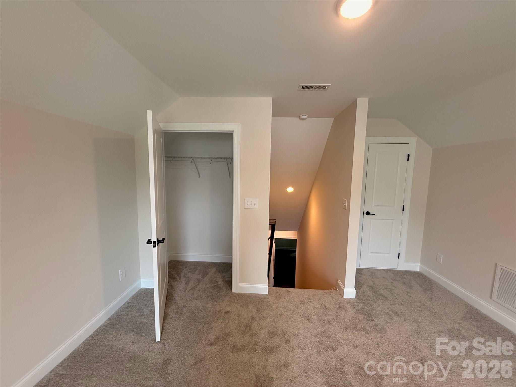 105 Abbington Lane — Shelby