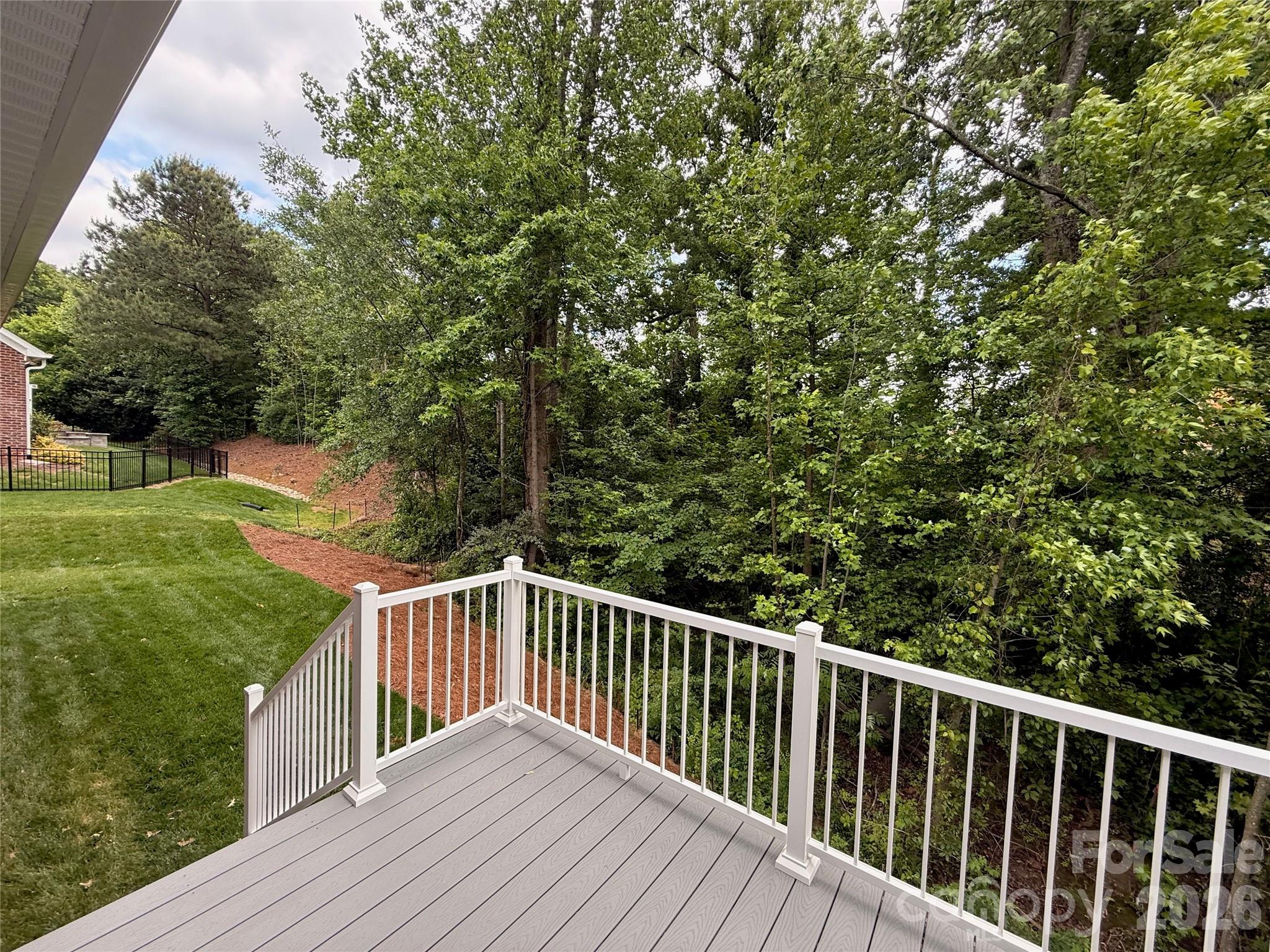 105 Abbington Lane — Shelby