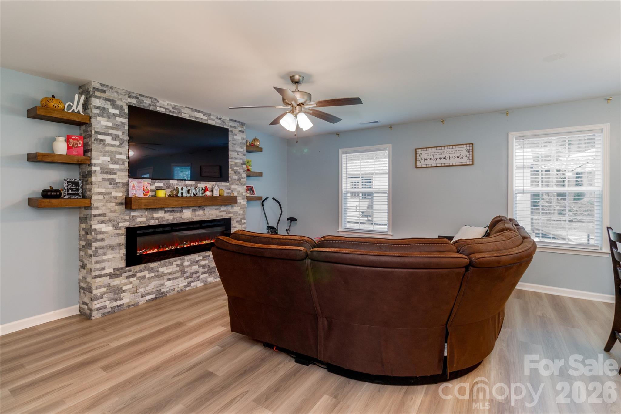 900 Providence Road #10 — Lancaster