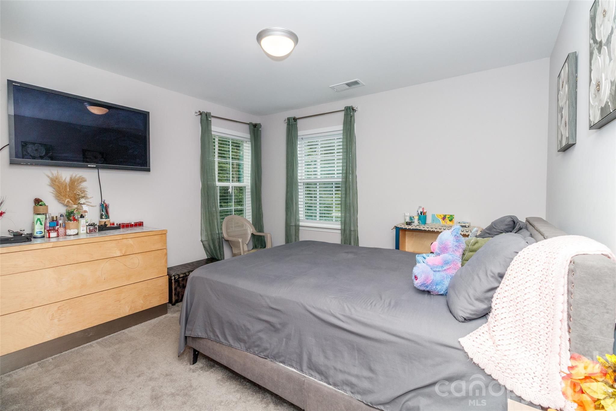 900 Providence Road #10 — Lancaster