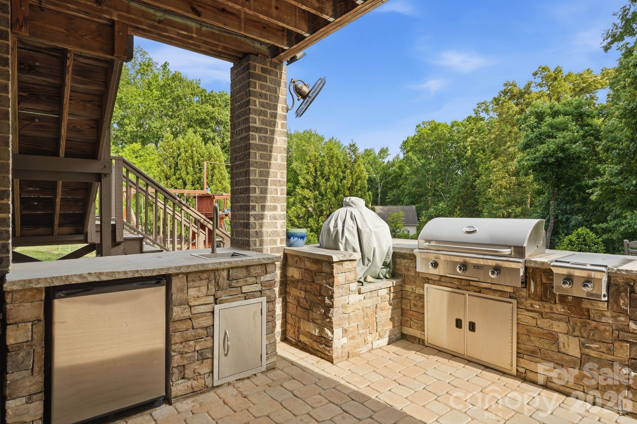 2256 Rock Creek Drive — Charlotte