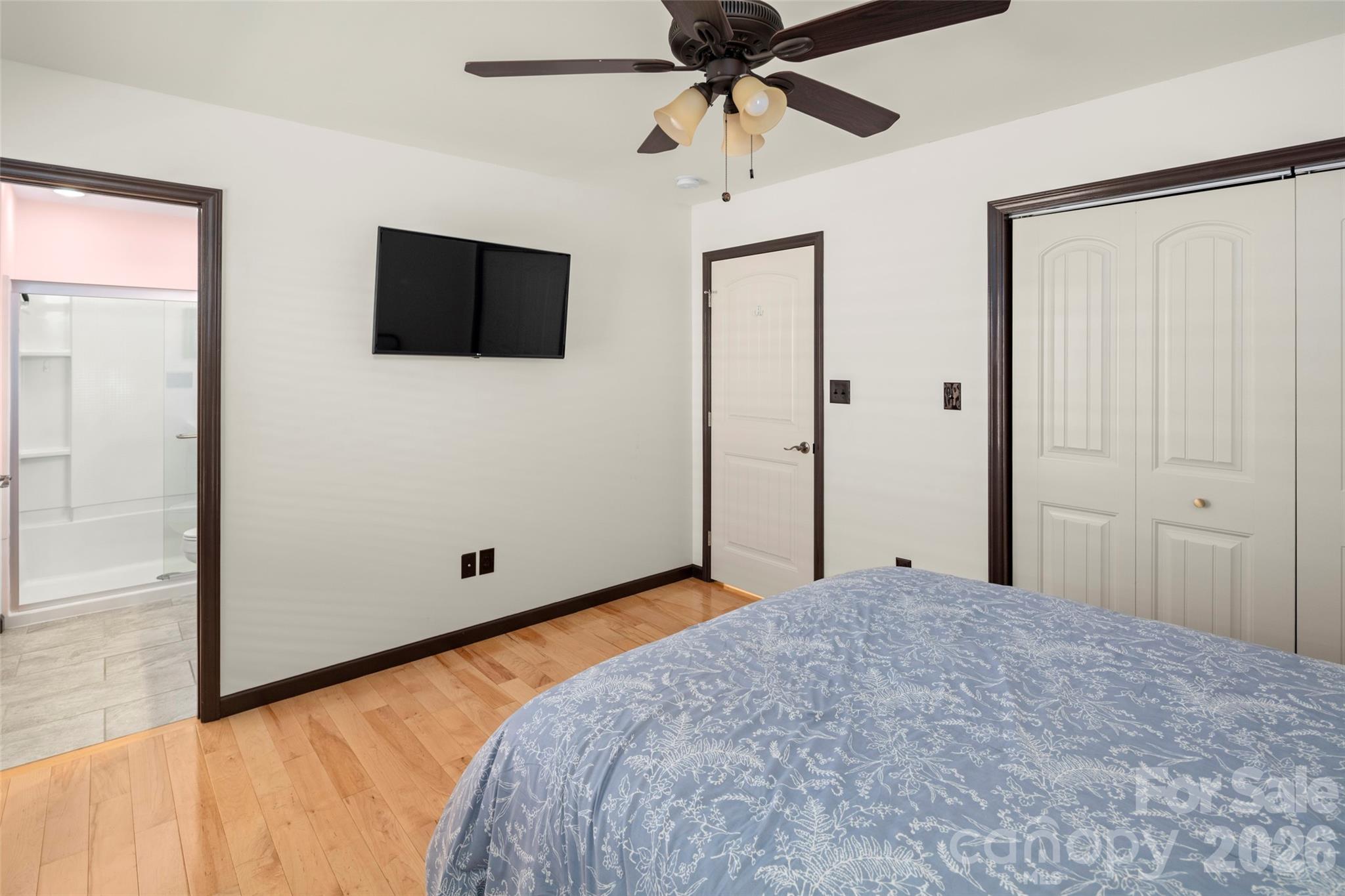 190 Joyner Avenue — Asheville