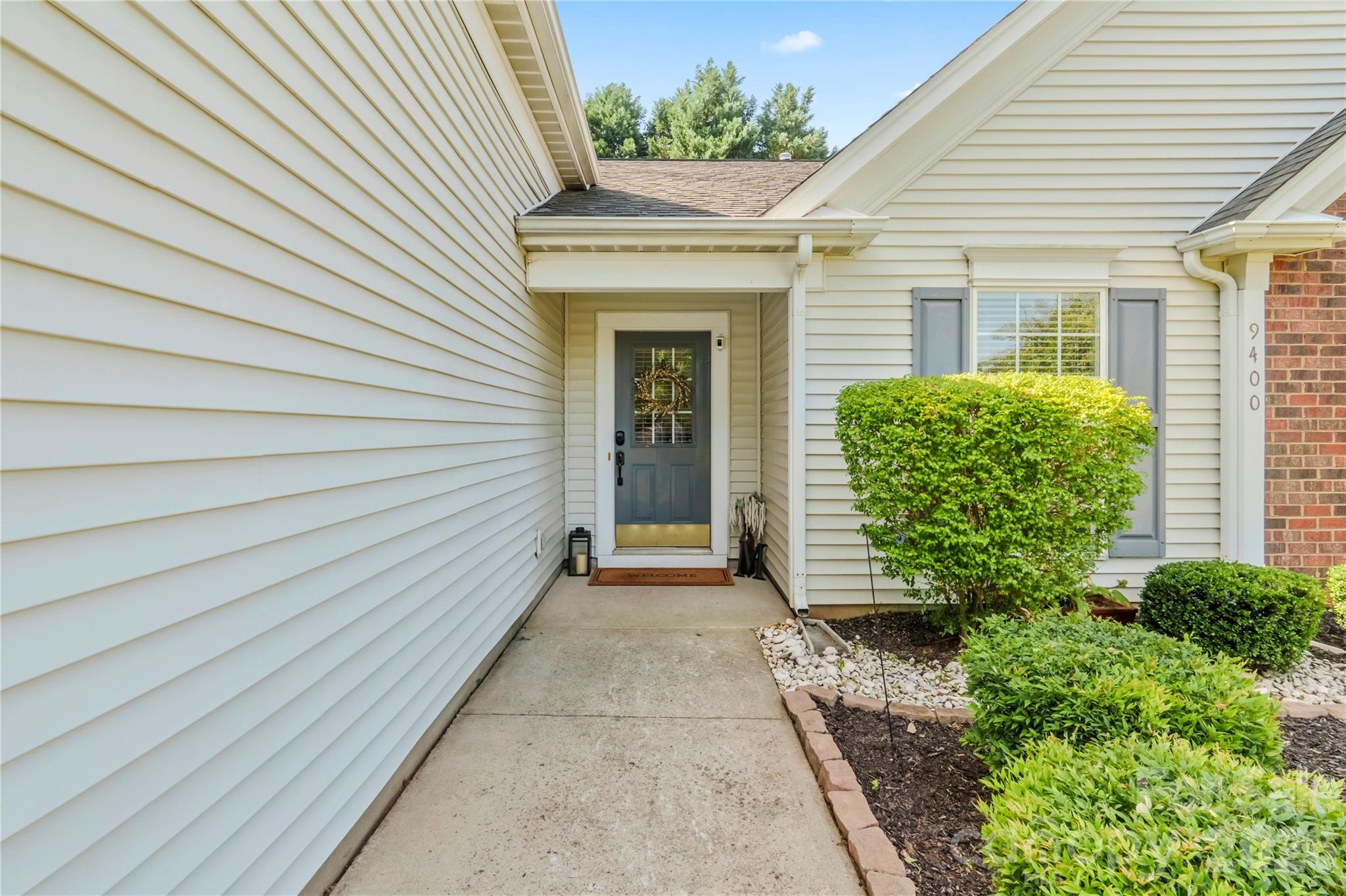 9400 Shepparton Drive — Huntersville