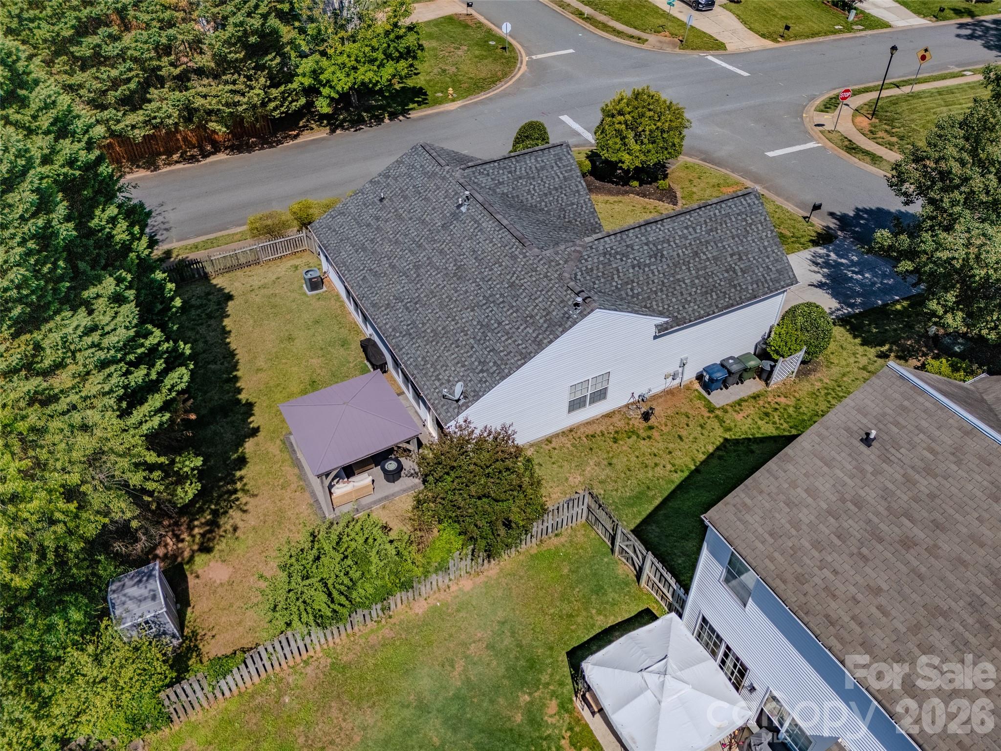 9400 Shepparton Drive — Huntersville