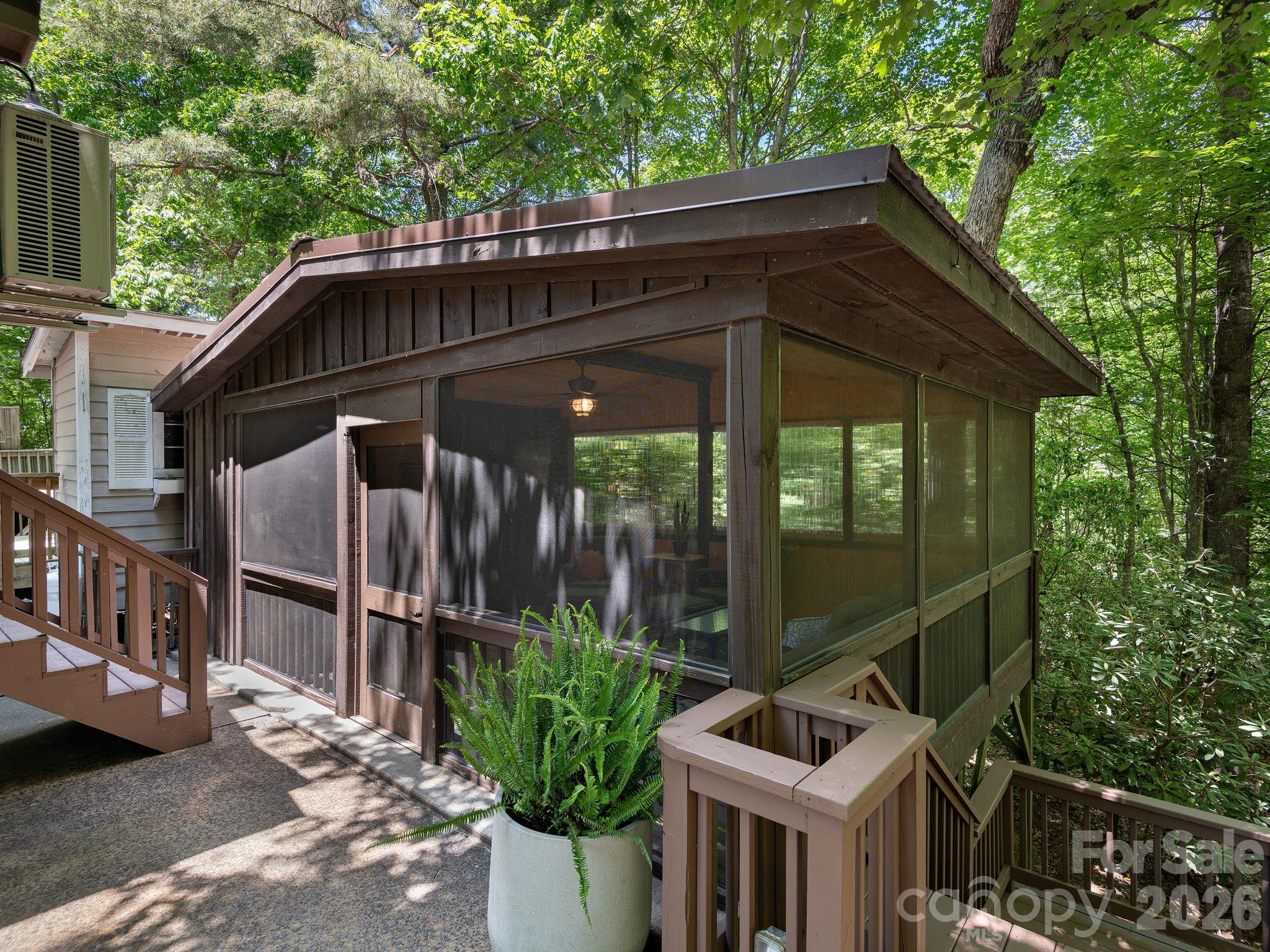 61 Boulder Drive #L14-R — Lake Toxaway