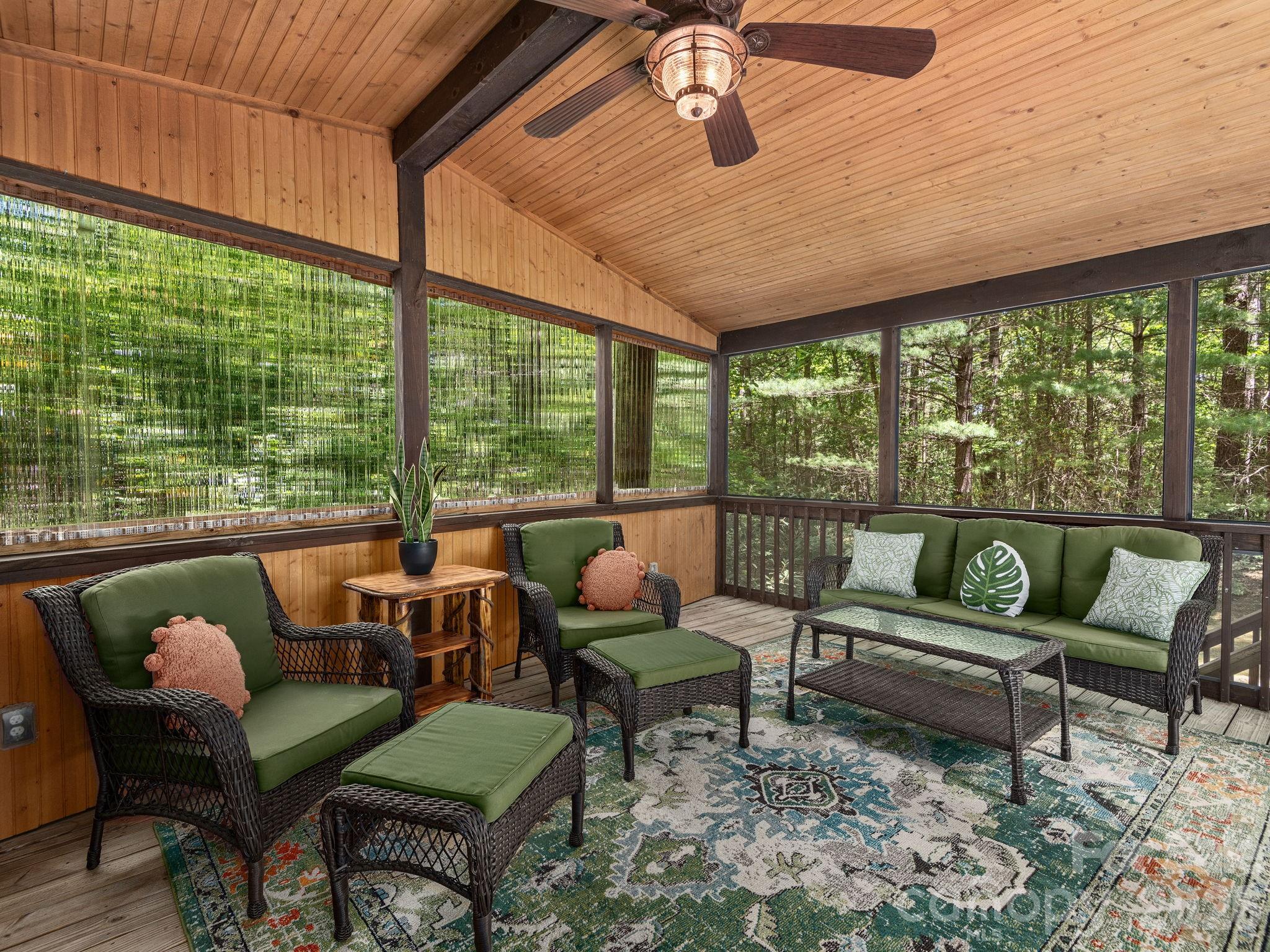 61 Boulder Drive #L14-R — Lake Toxaway