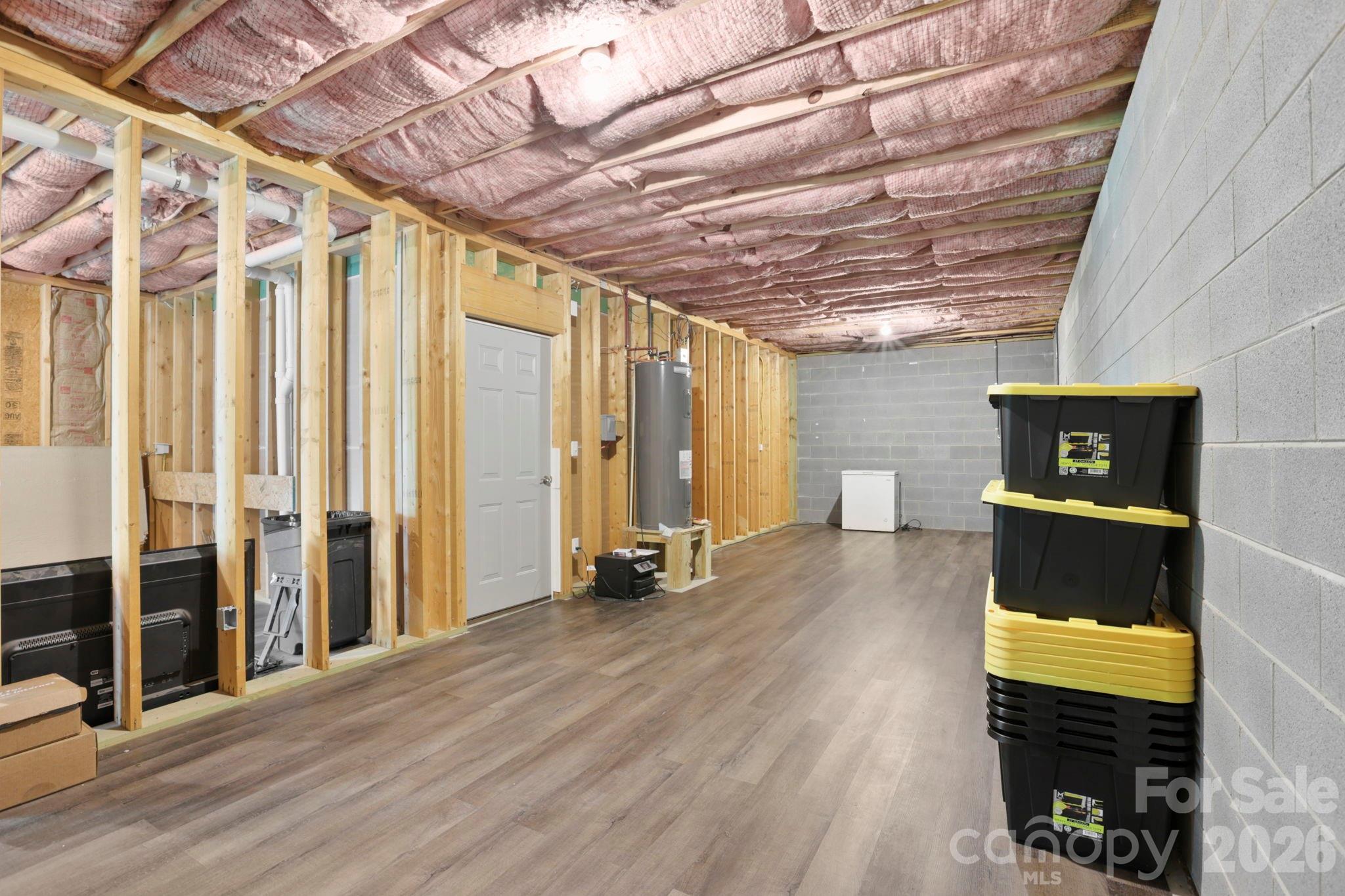 127 Cairens Ridge Drive — Mills River
