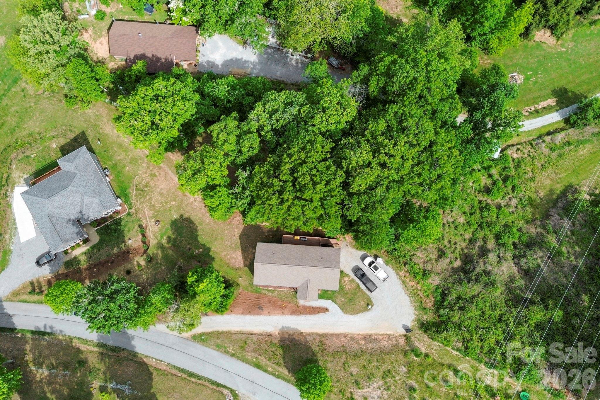 127 Cairens Ridge Drive — Mills River
