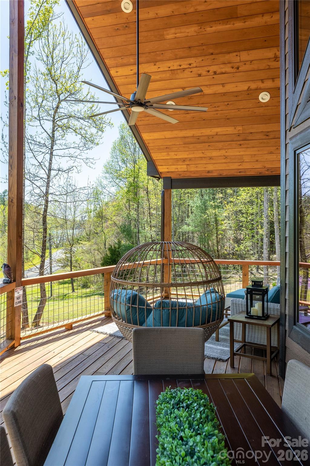 8745 Lake James Road — Nebo