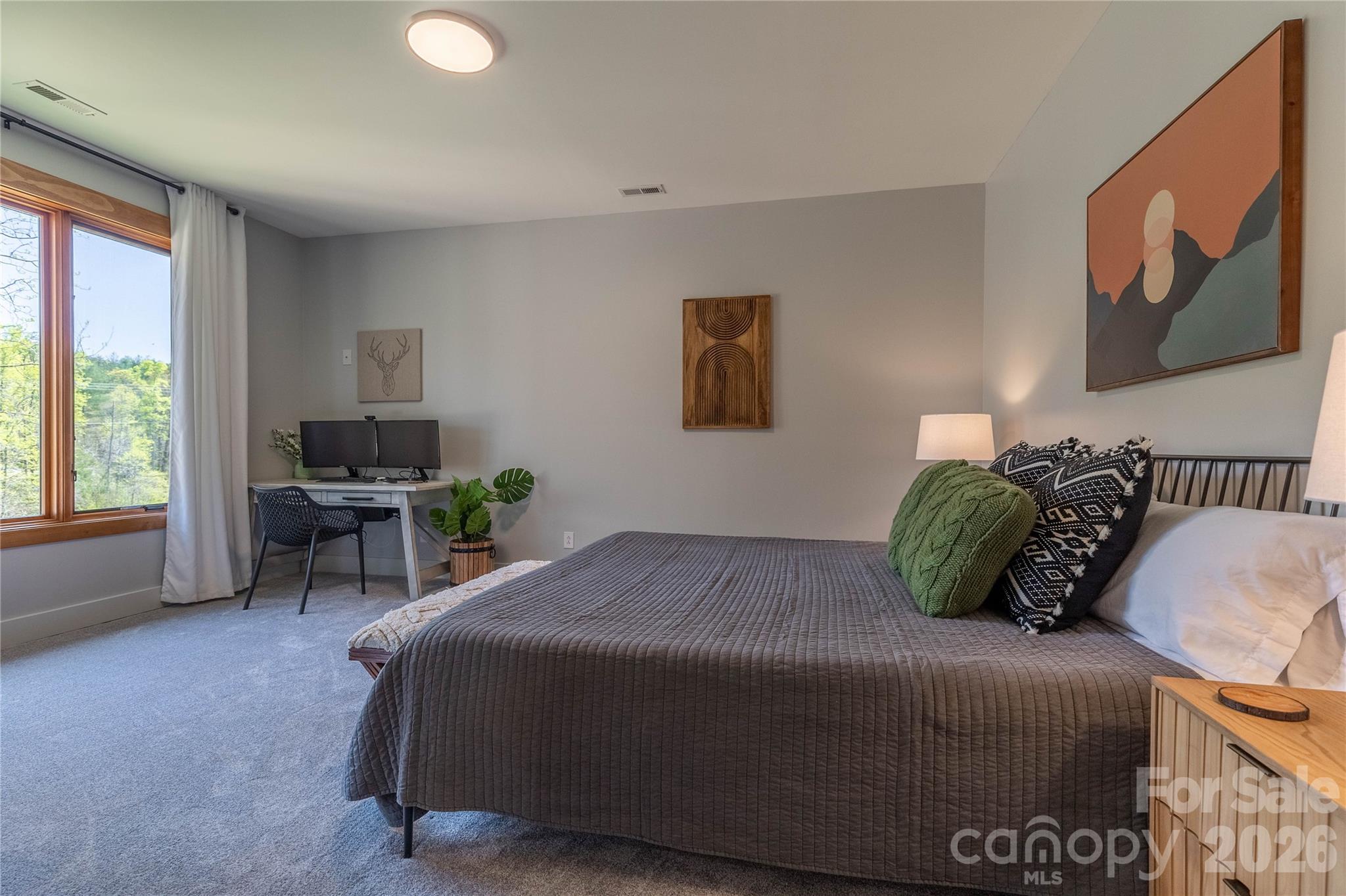 8745 Lake James Road — Nebo