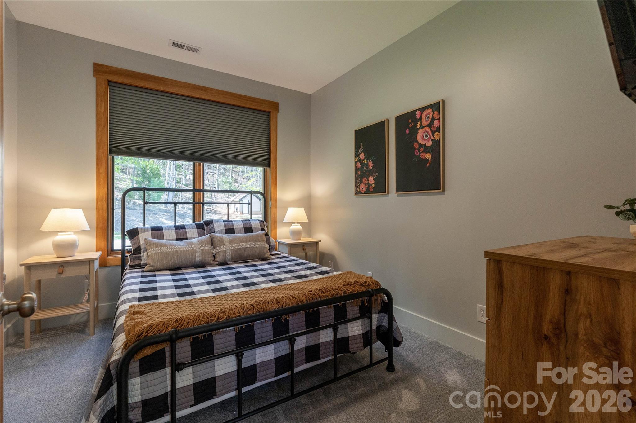 8745 Lake James Road — Nebo