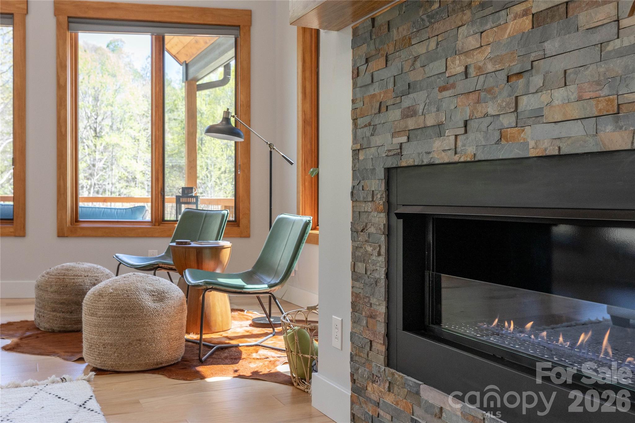8745 Lake James Road — Nebo