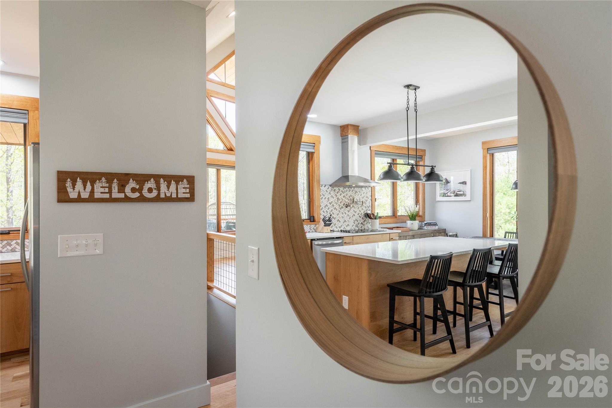 8745 Lake James Road — Nebo