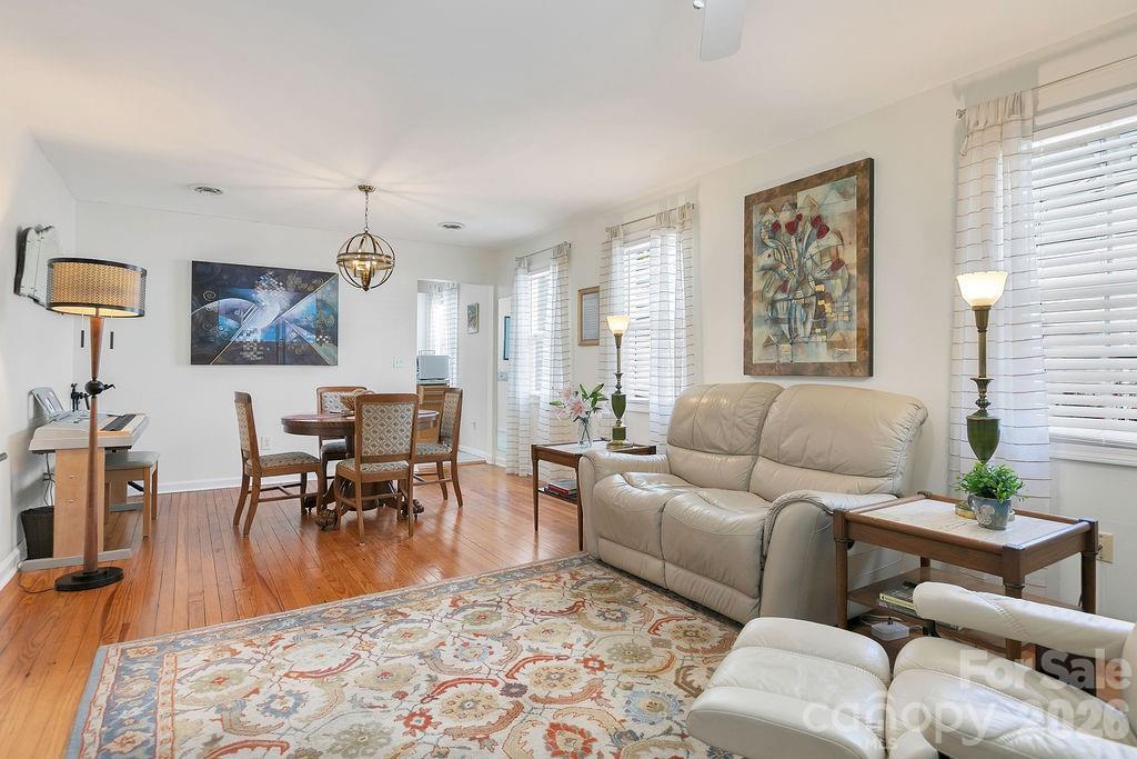 36 S Oaklawn Avenue — Brevard