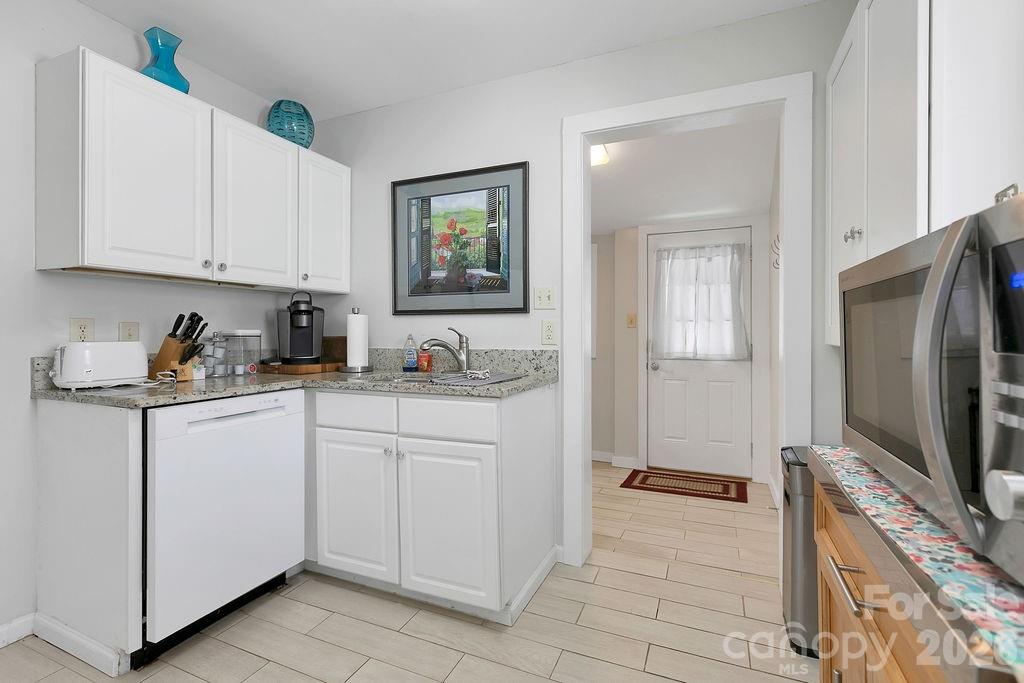 36 S Oaklawn Avenue — Brevard