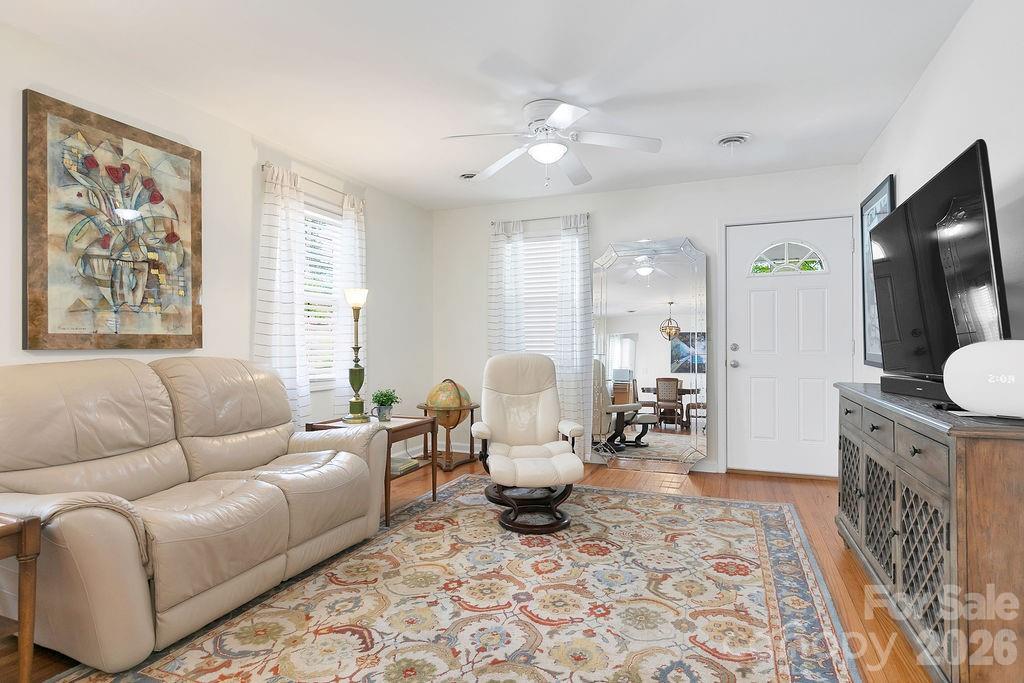 36 S Oaklawn Avenue — Brevard