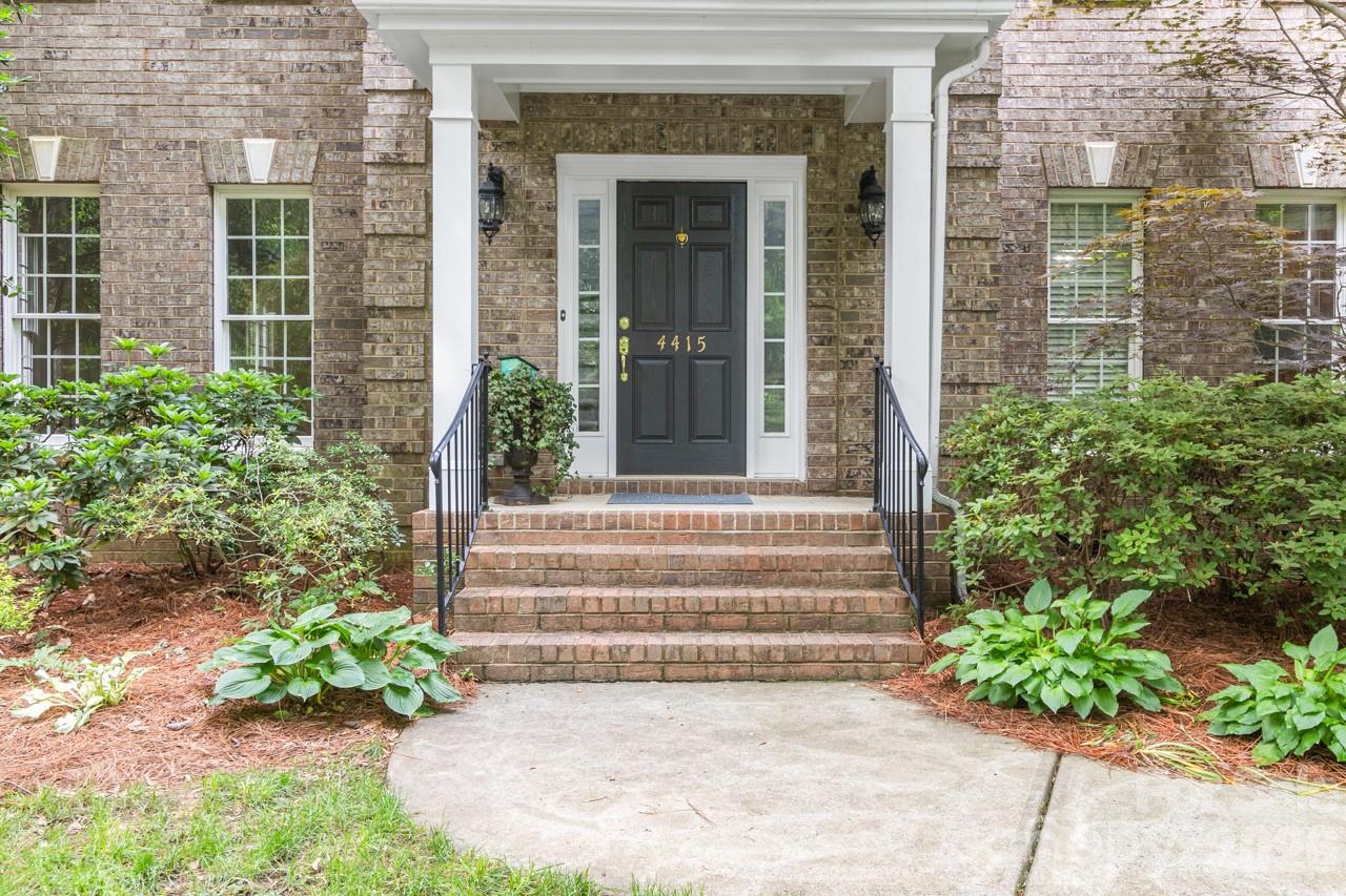 4415 Everclear Court — Charlotte