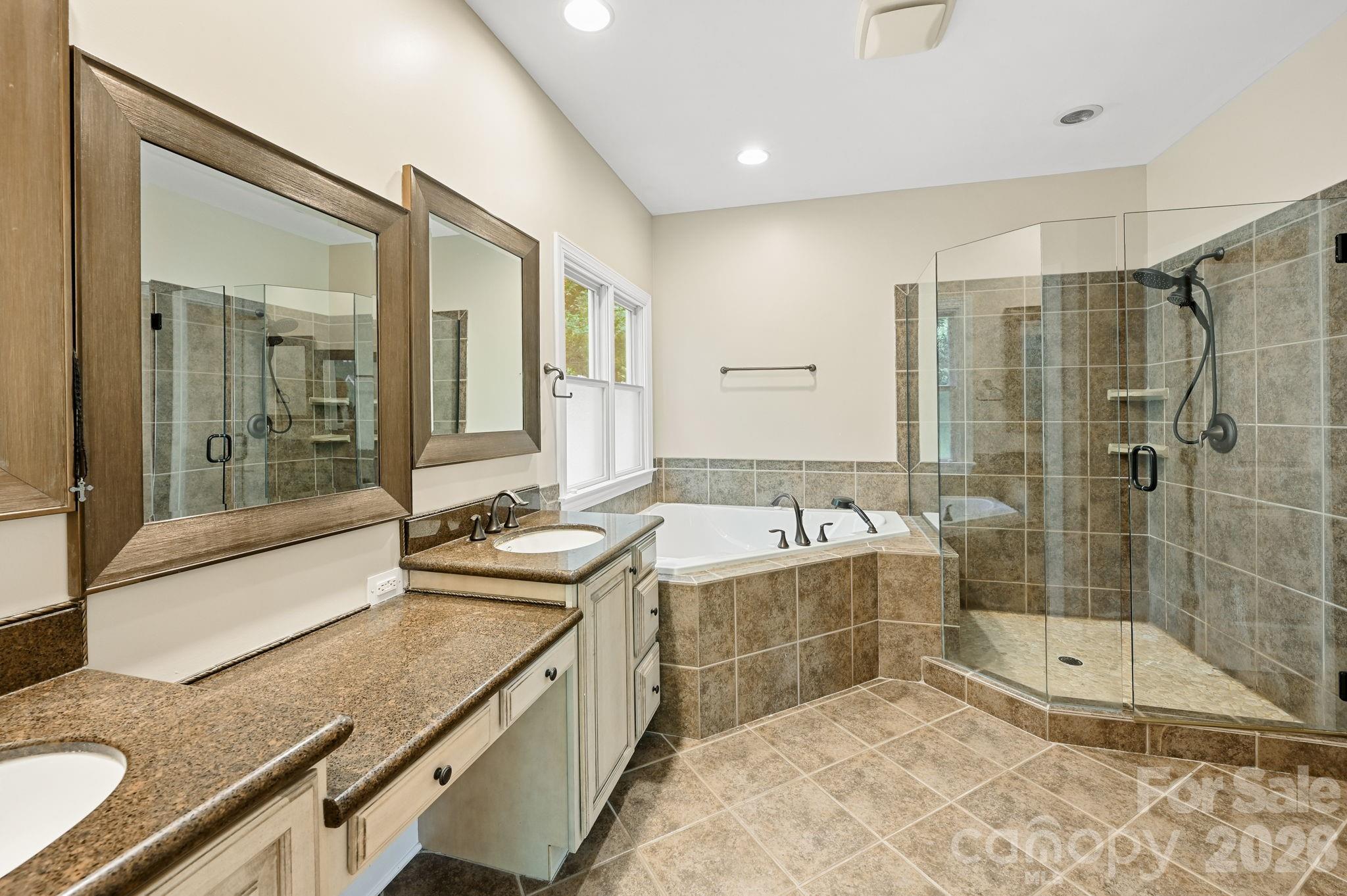 314 Woodland Drive — Swannanoa