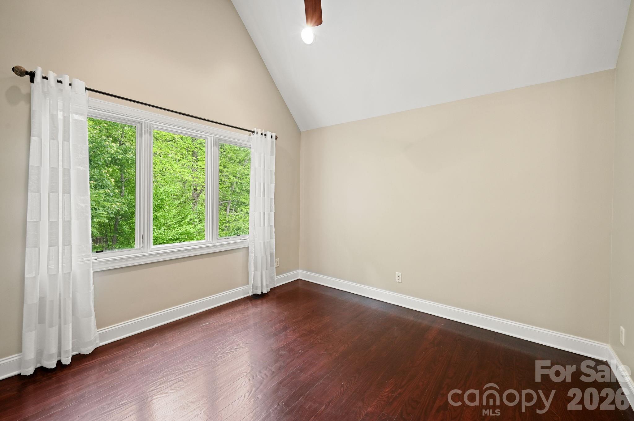 314 Woodland Drive — Swannanoa