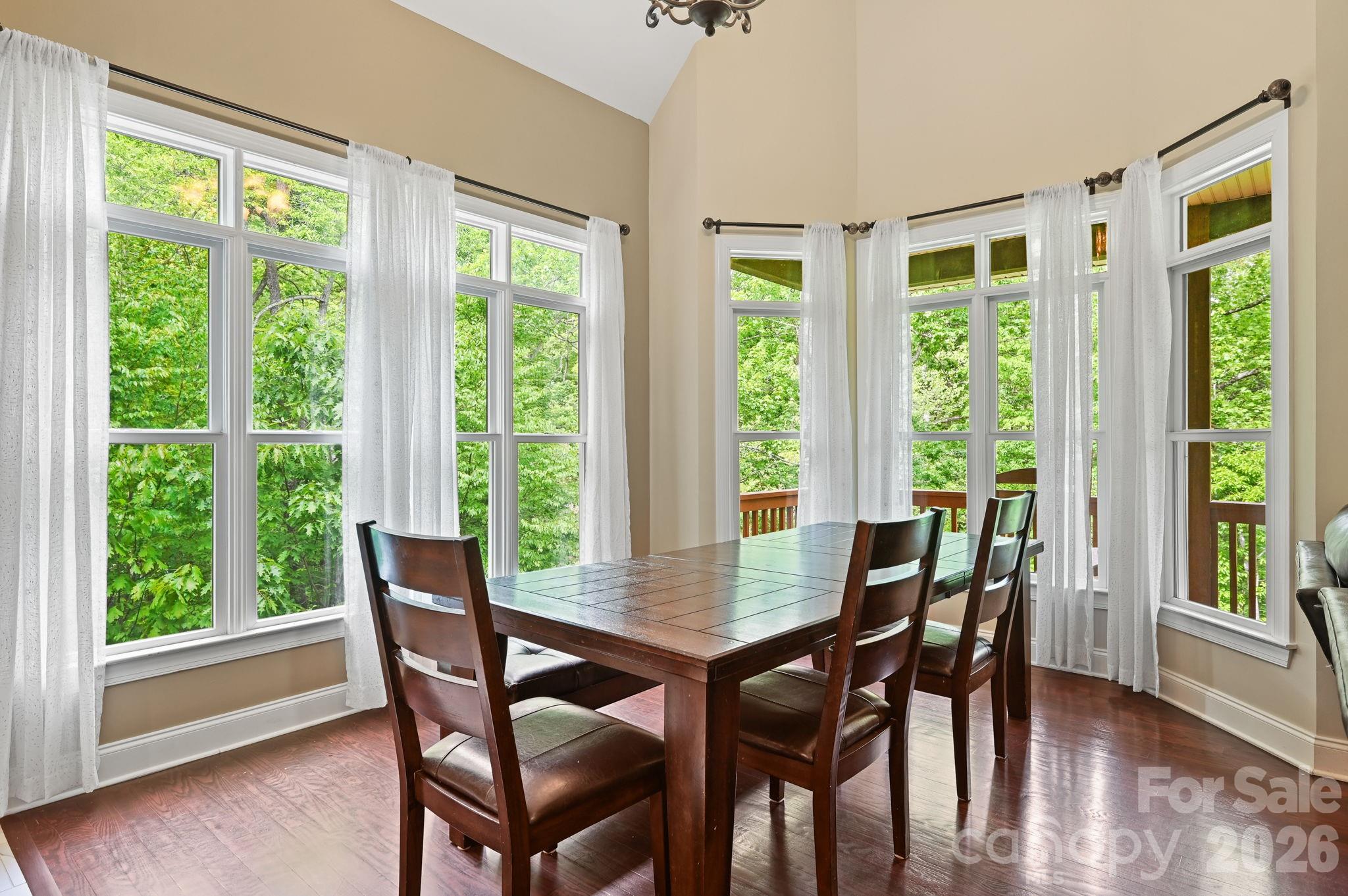 314 Woodland Drive — Swannanoa