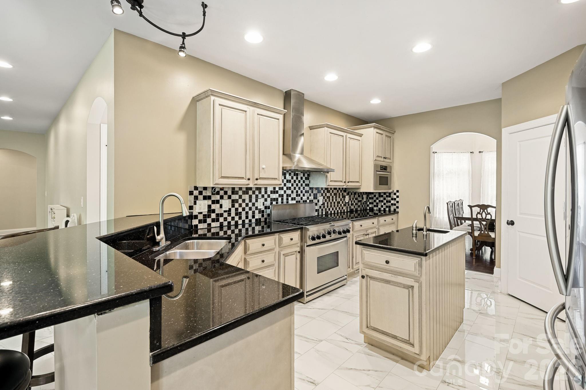314 Woodland Drive — Swannanoa