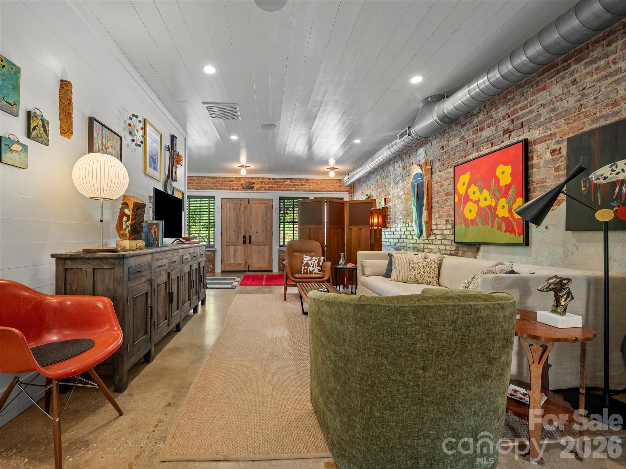 40 Church Street — Saluda
