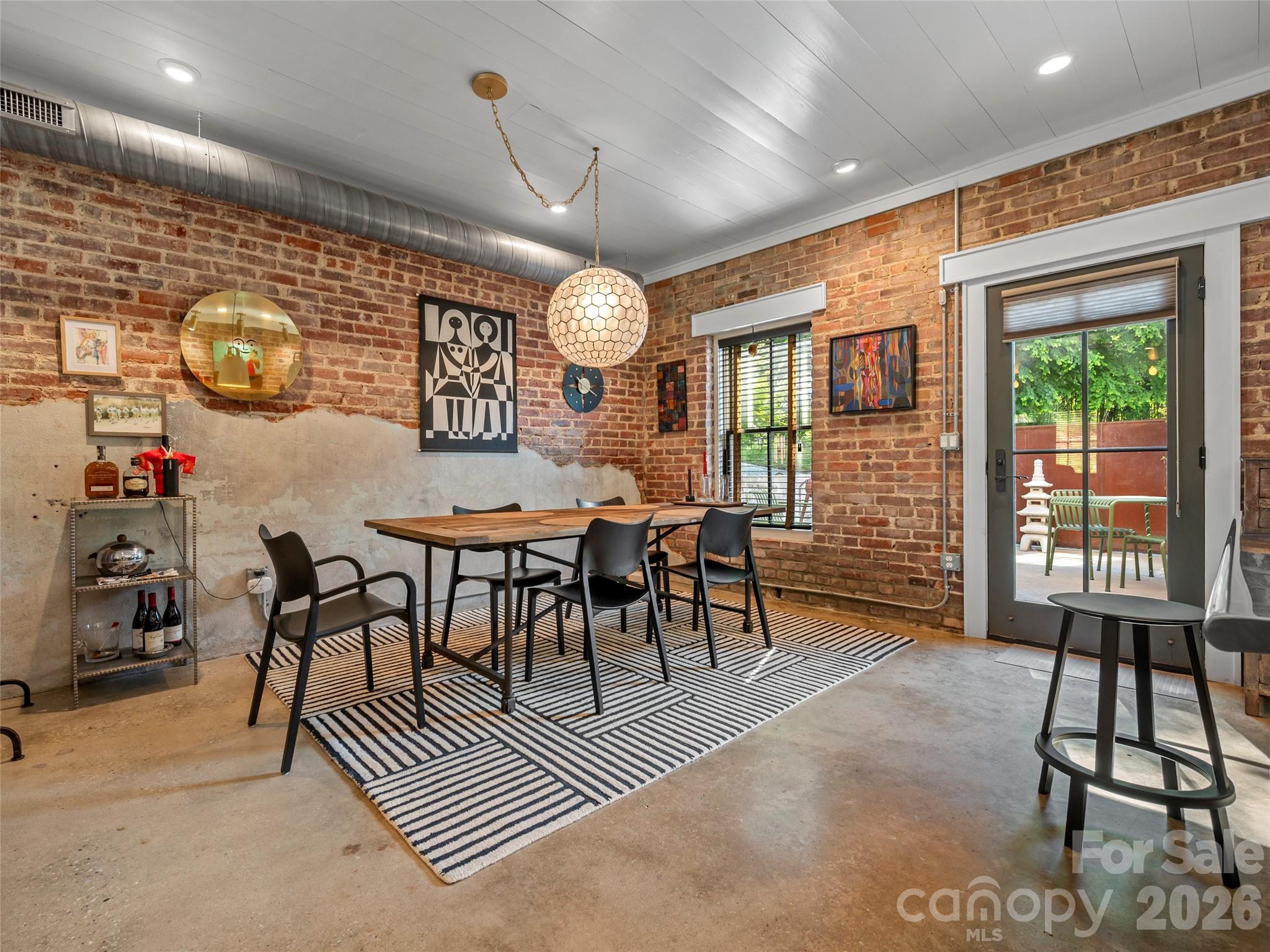 40 Church Street — Saluda