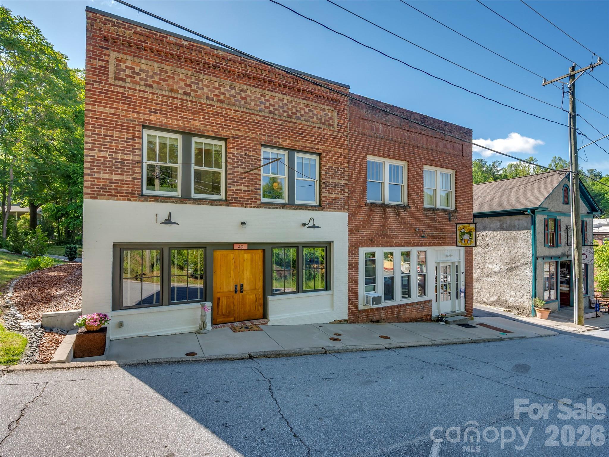 40 Church Street — Saluda