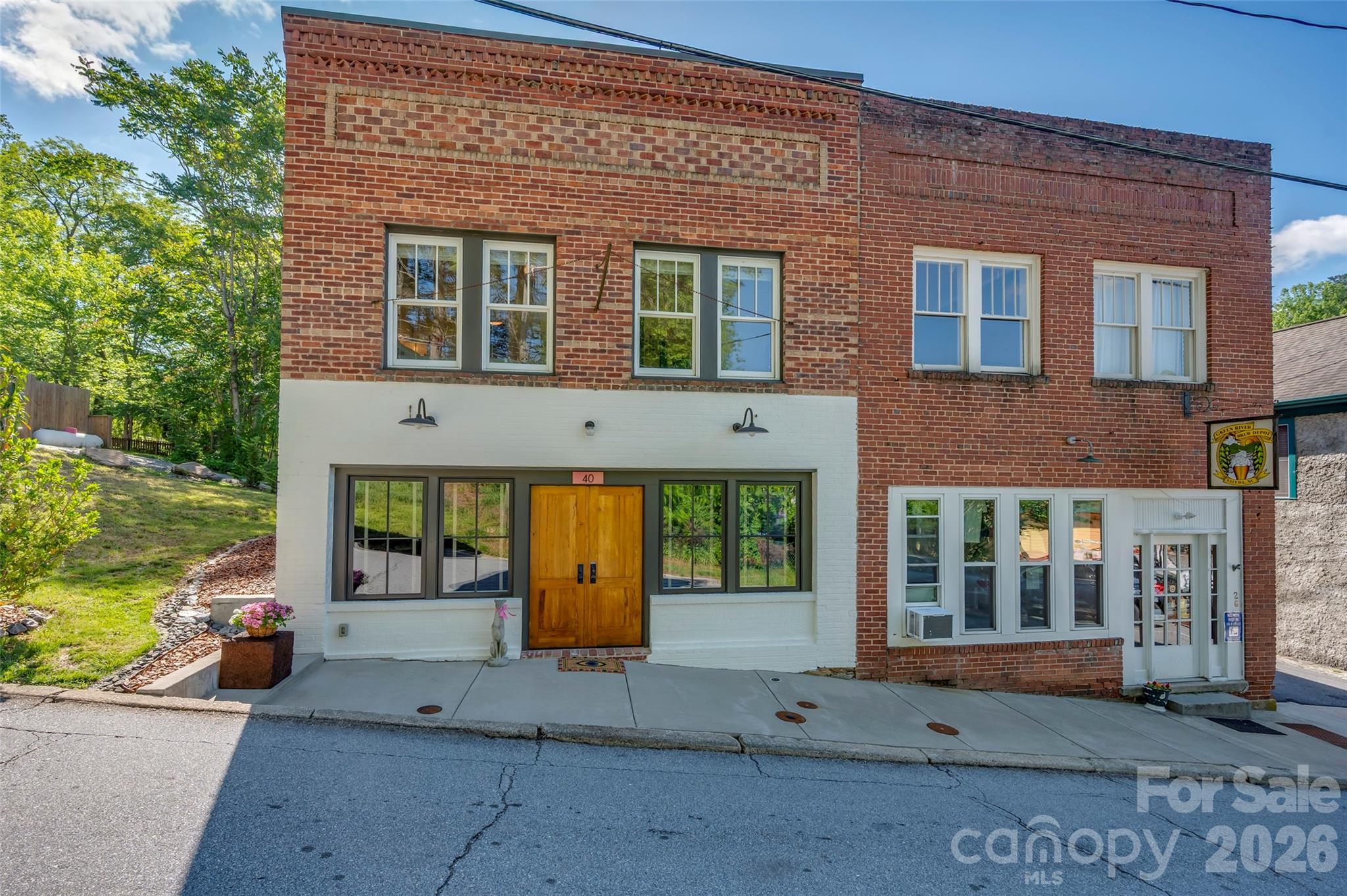 40 Church Street — Saluda