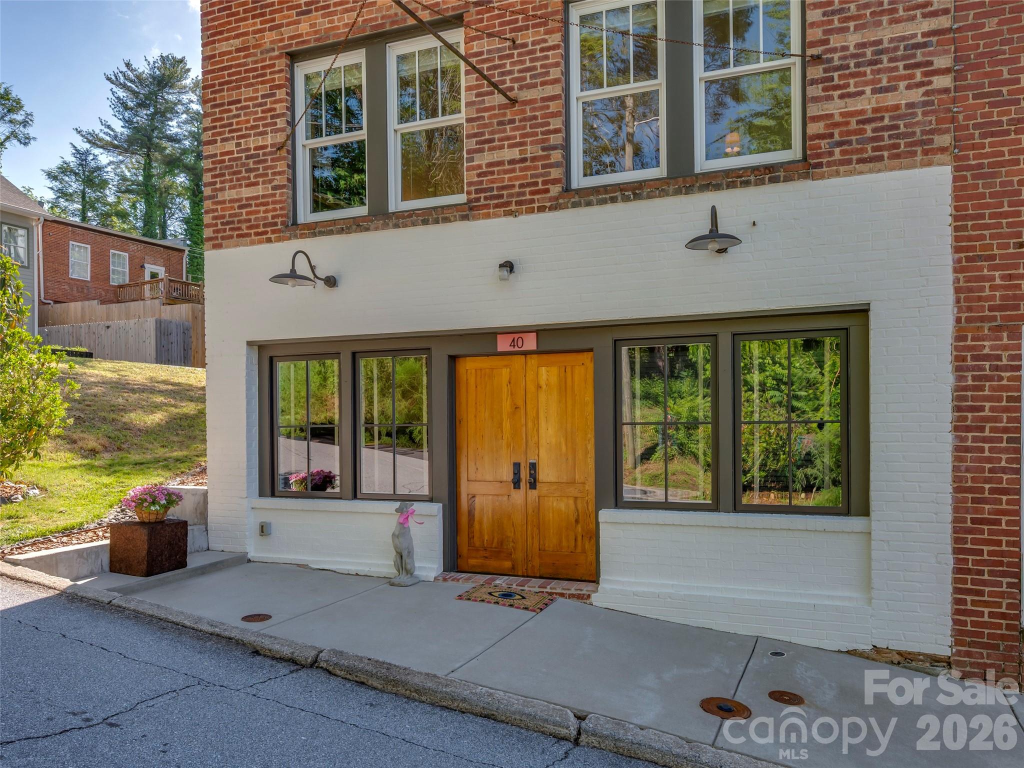 40 Church Street — Saluda