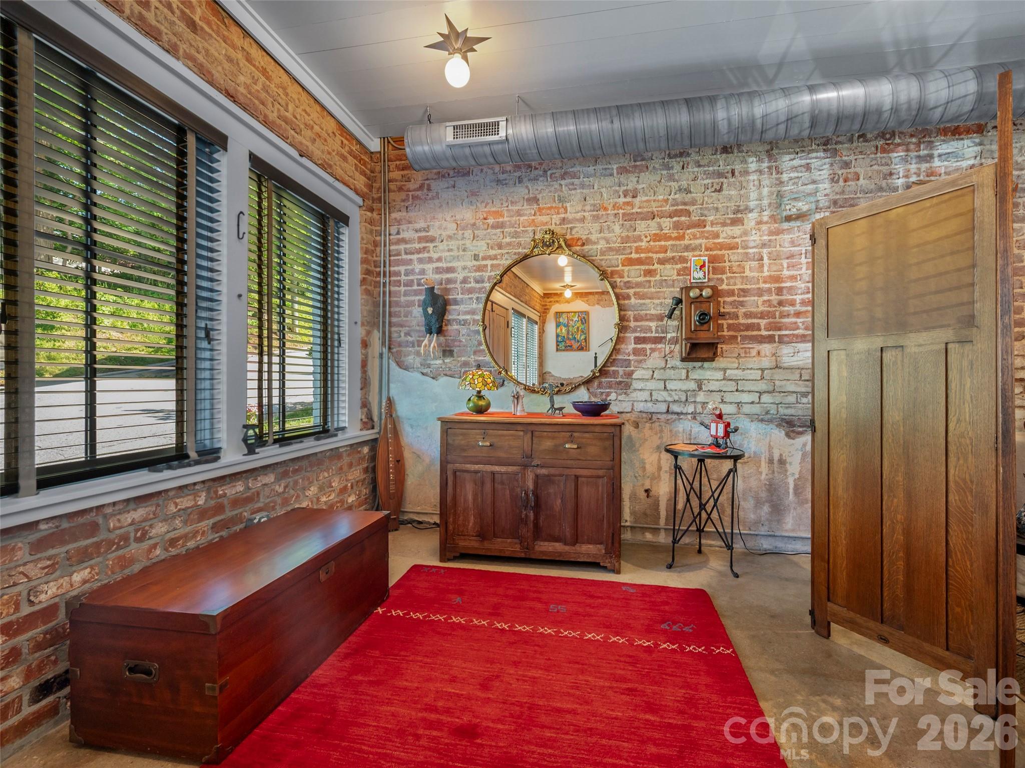 40 Church Street — Saluda