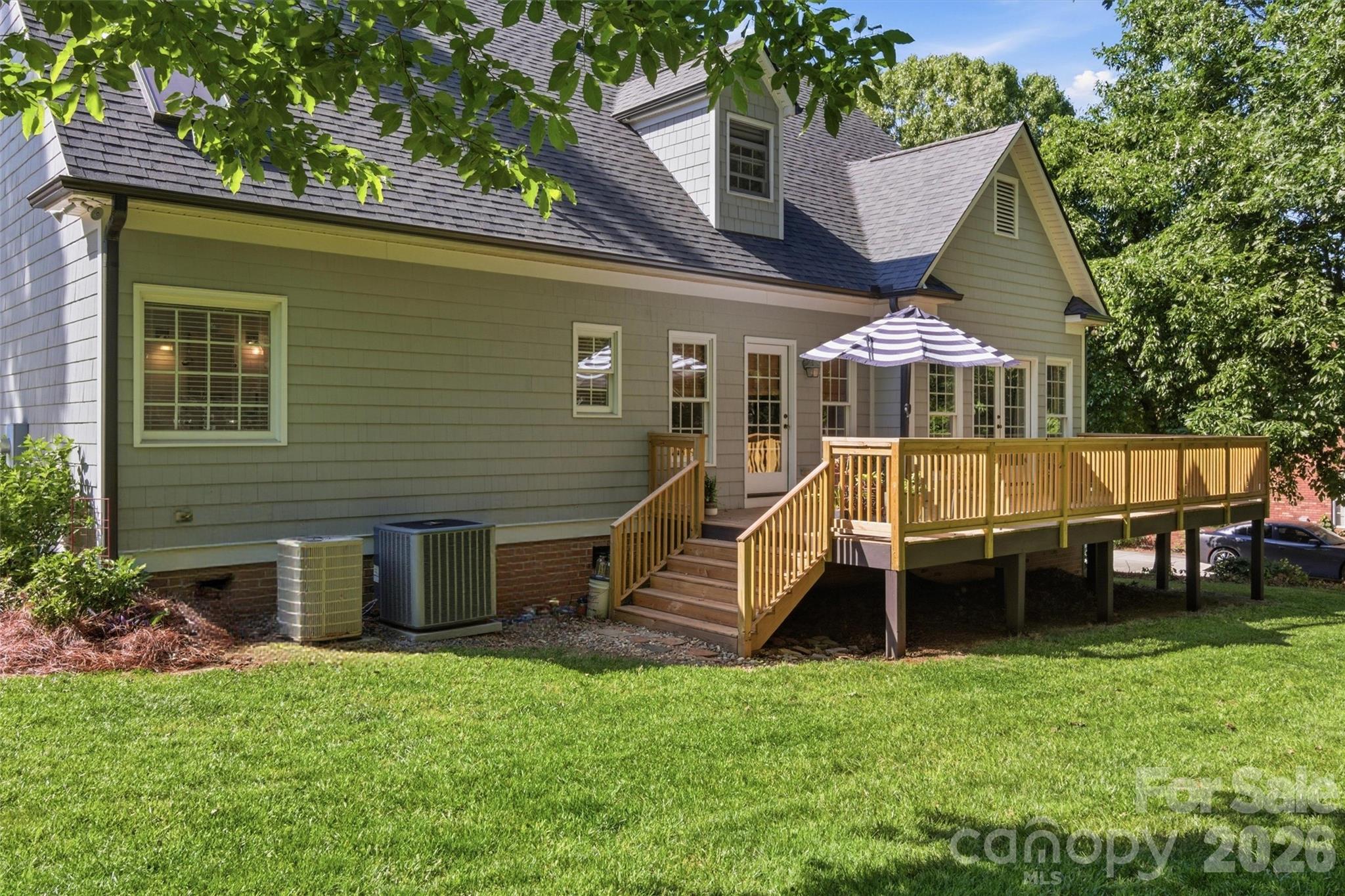 2925 Arbor Knoll — Concord