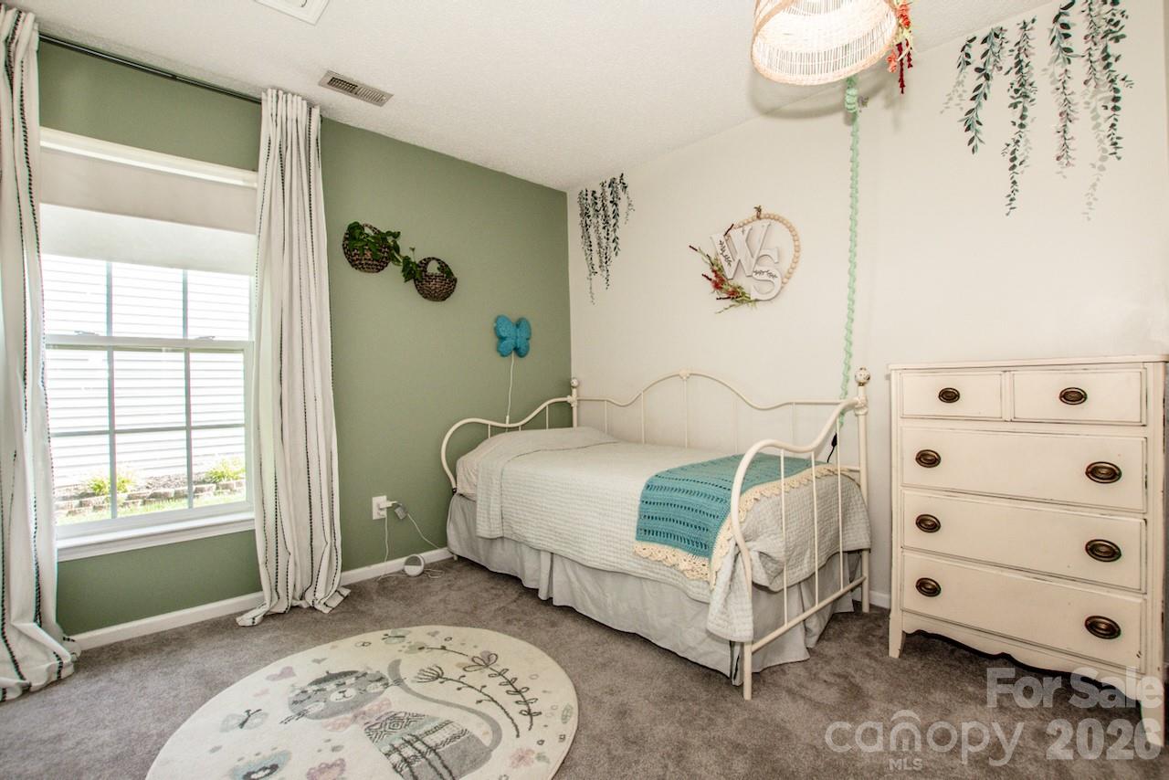 122 Creston Court — Mooresville